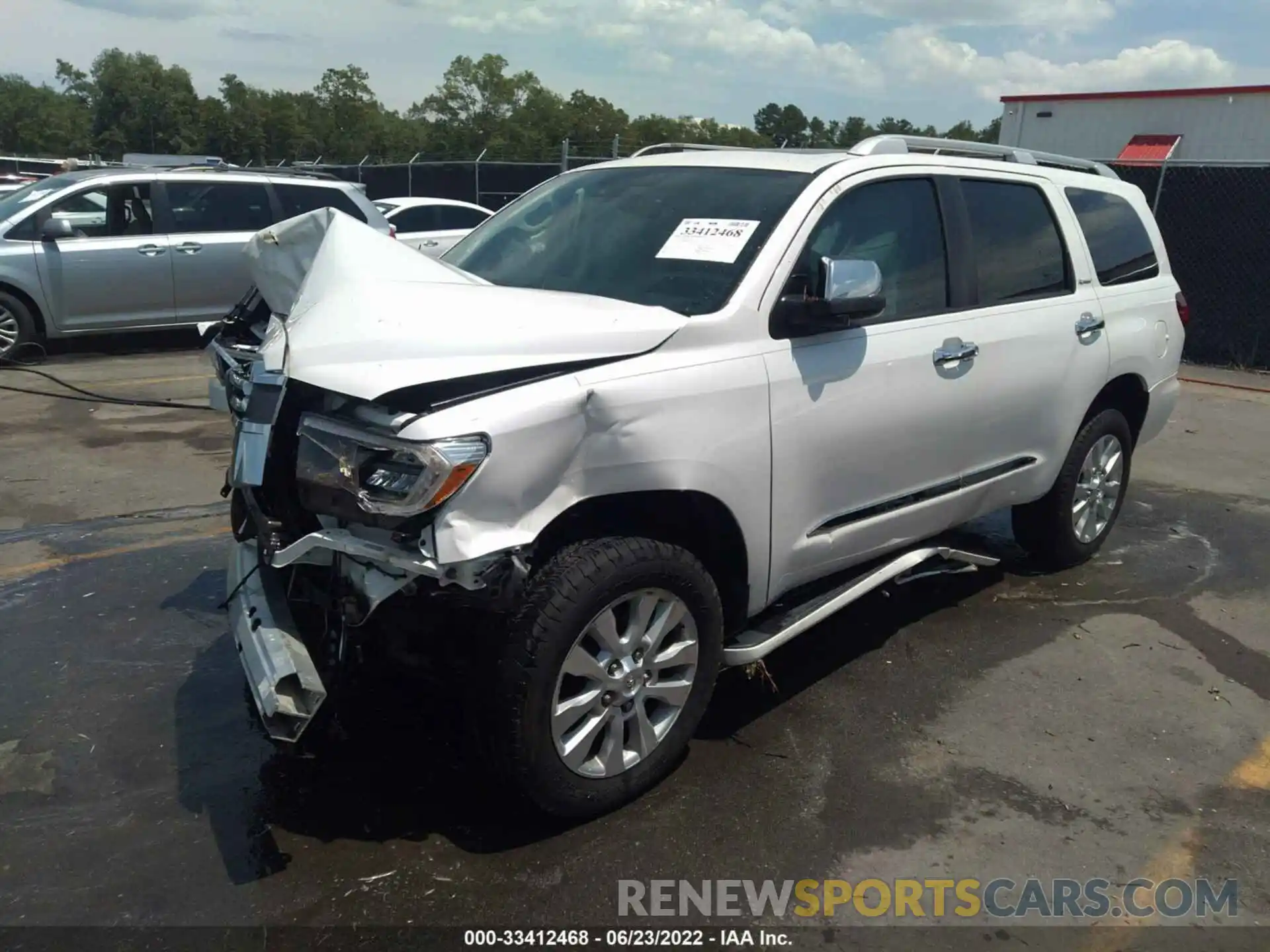 2 Photograph of a damaged car 5TDDY5G18KS167082 TOYOTA SEQUOIA 2019