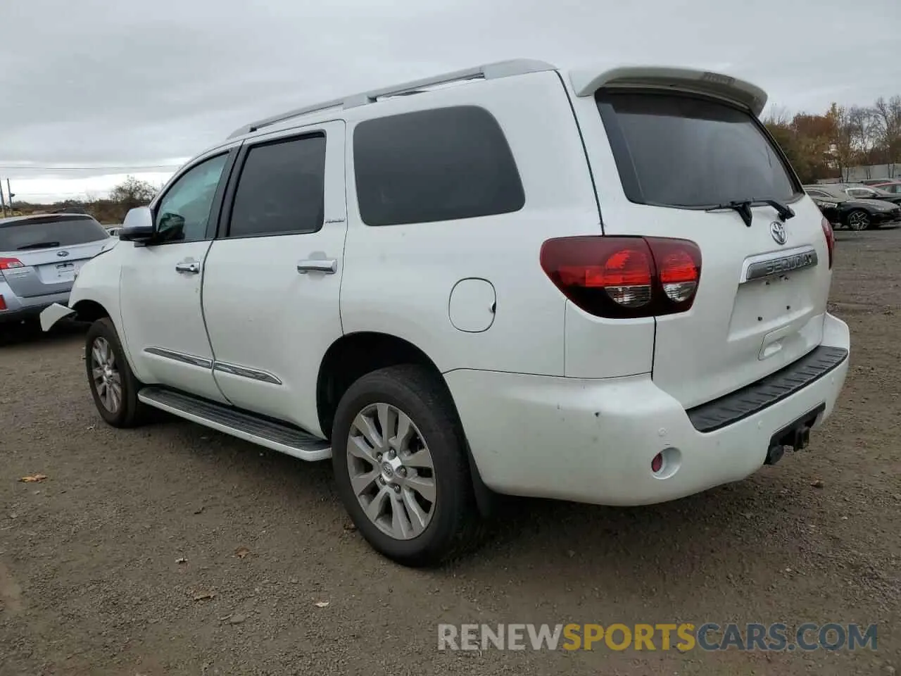2 Photograph of a damaged car 5TDDY5G19KS165616 TOYOTA SEQUOIA 2019