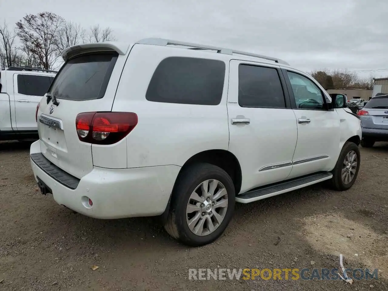 3 Photograph of a damaged car 5TDDY5G19KS165616 TOYOTA SEQUOIA 2019