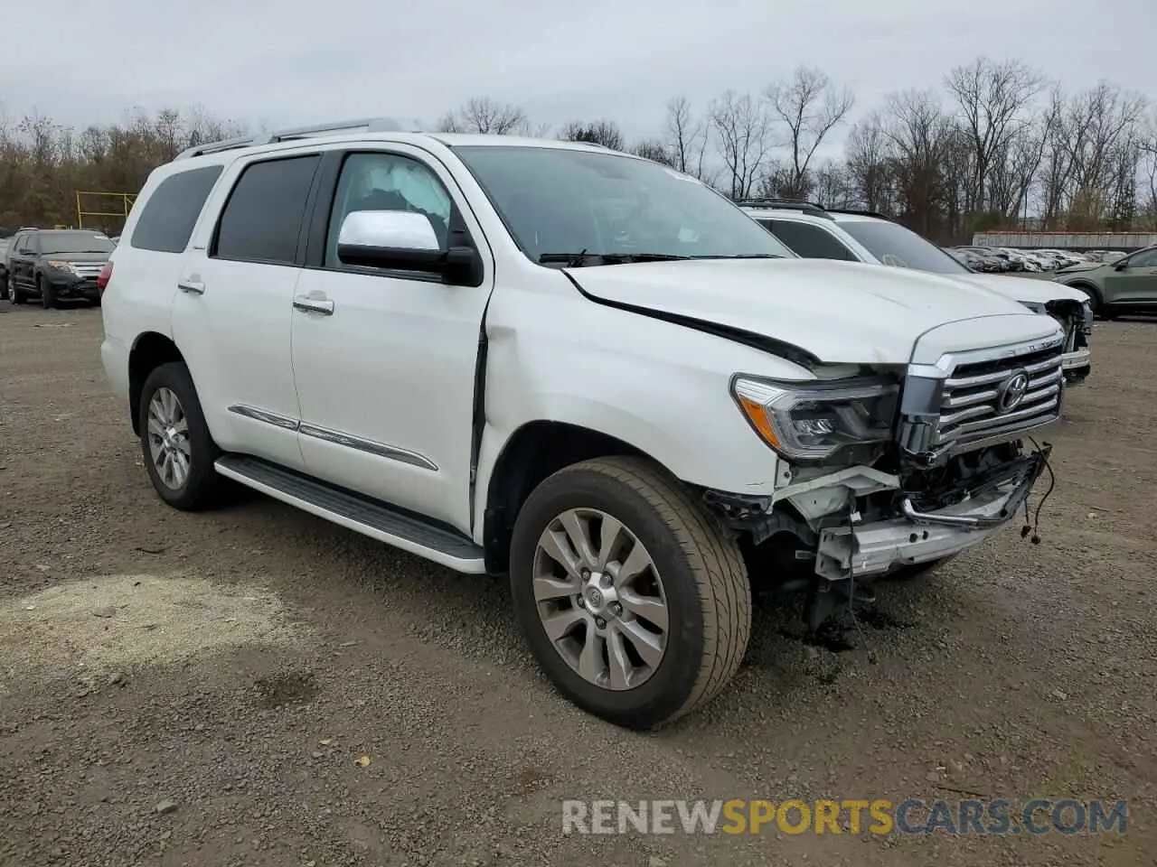 4 Photograph of a damaged car 5TDDY5G19KS165616 TOYOTA SEQUOIA 2019