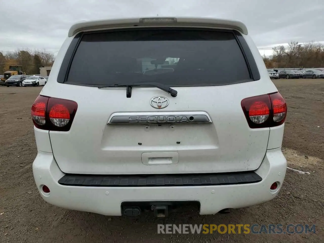 6 Photograph of a damaged car 5TDDY5G19KS165616 TOYOTA SEQUOIA 2019