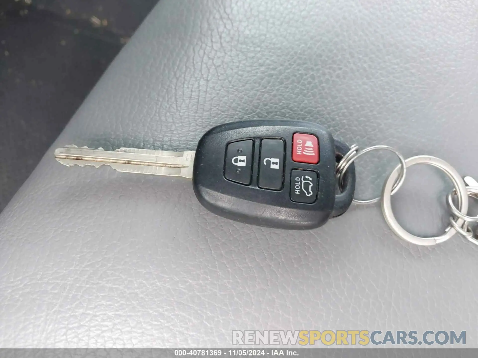 11 Photograph of a damaged car 5TDJY5G10KS168651 TOYOTA SEQUOIA 2019
