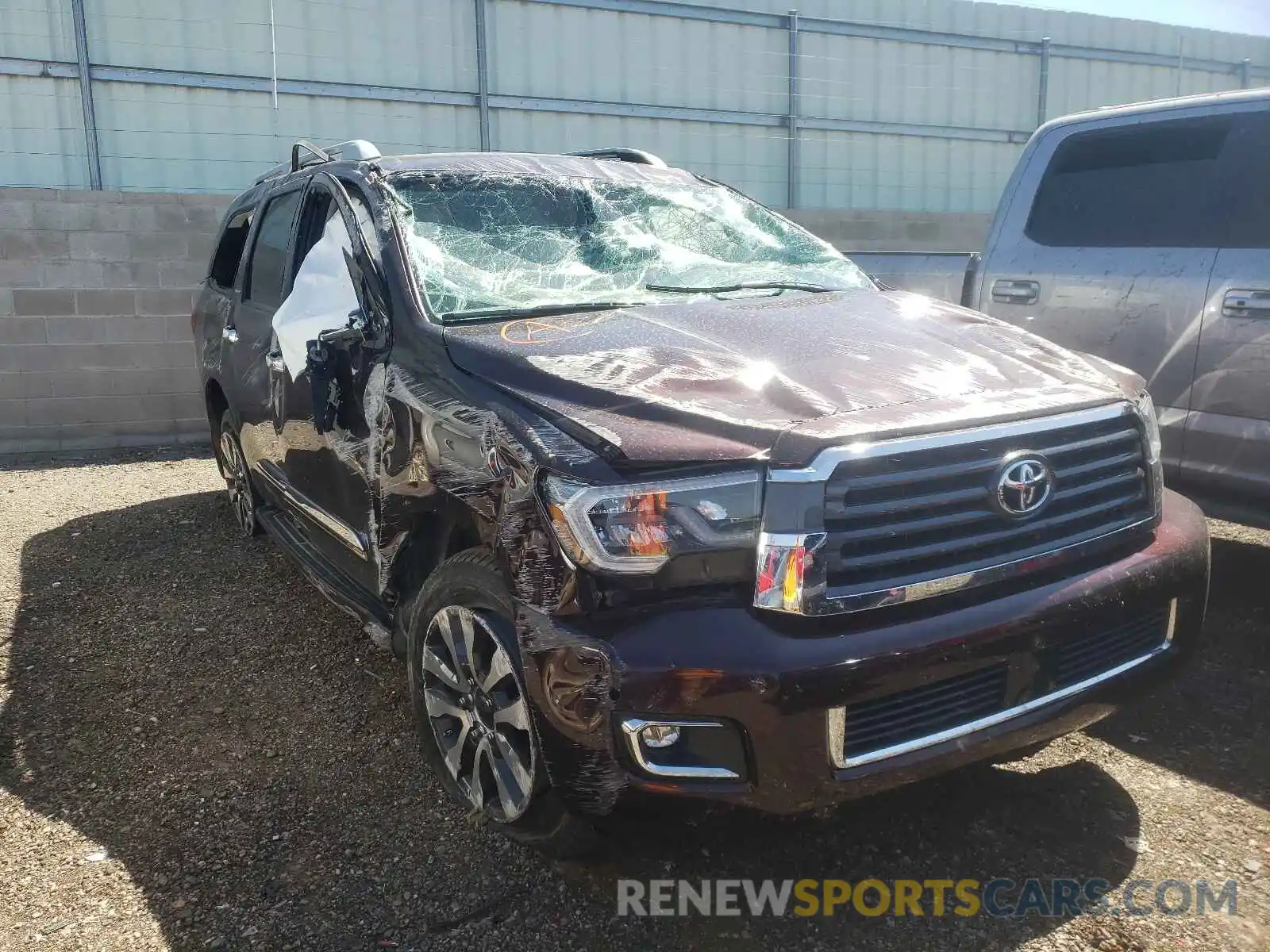 1 Photograph of a damaged car 5TDJY5G10KS174403 TOYOTA SEQUOIA 2019