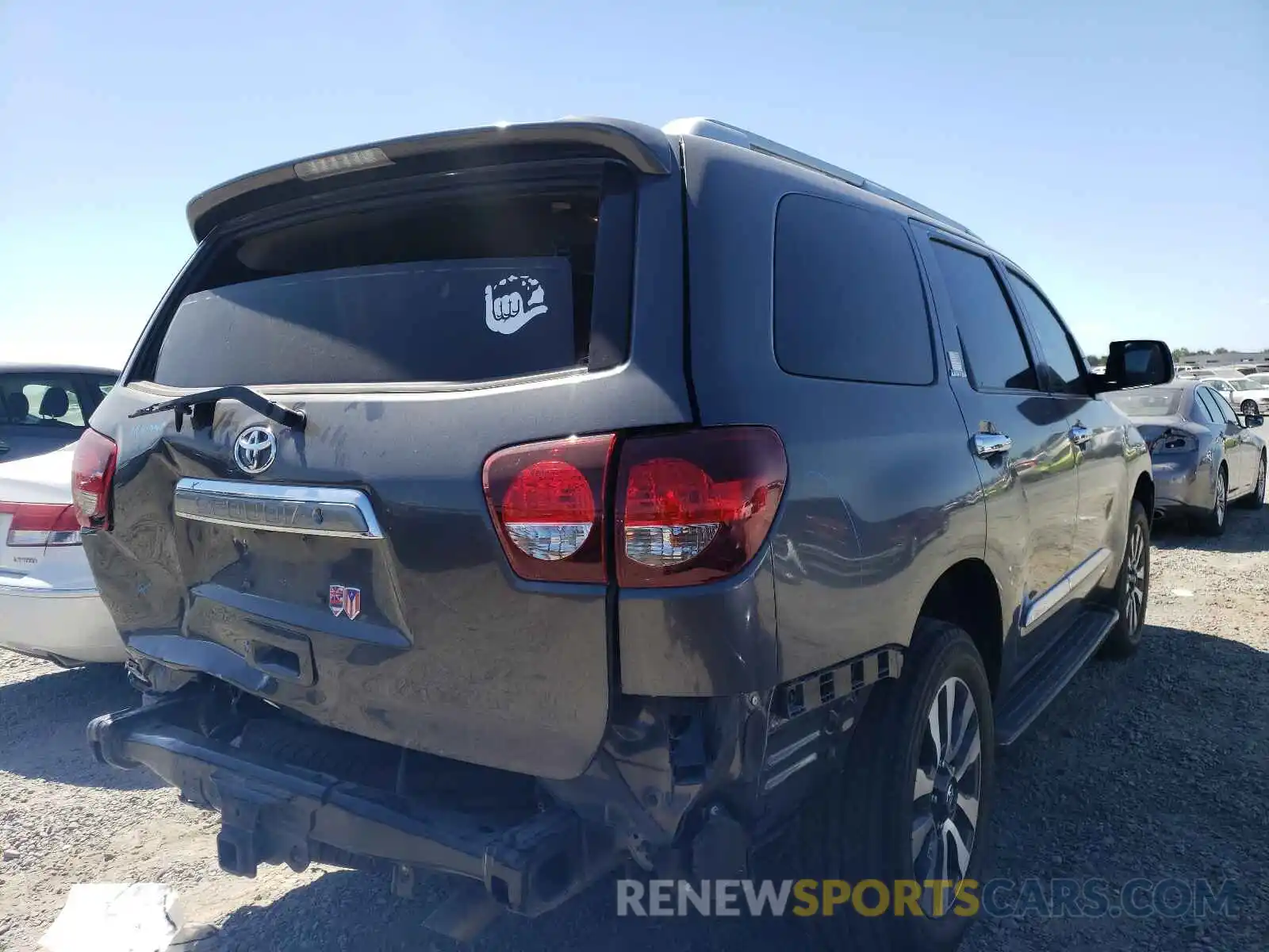 4 Photograph of a damaged car 5TDJY5G11KS167069 TOYOTA SEQUOIA 2019