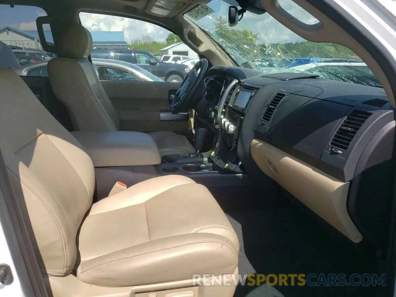 5 Photograph of a damaged car 5TDJY5G13KS166988 TOYOTA SEQUOIA 2019
