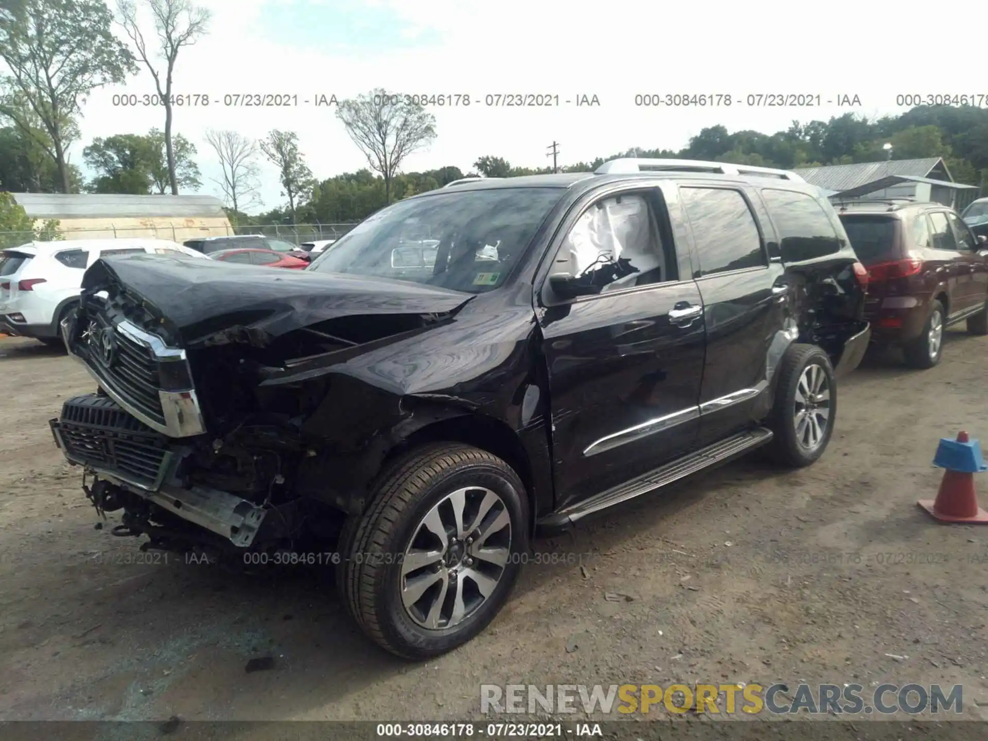 2 Photograph of a damaged car 5TDJY5G13KS167560 TOYOTA SEQUOIA 2019