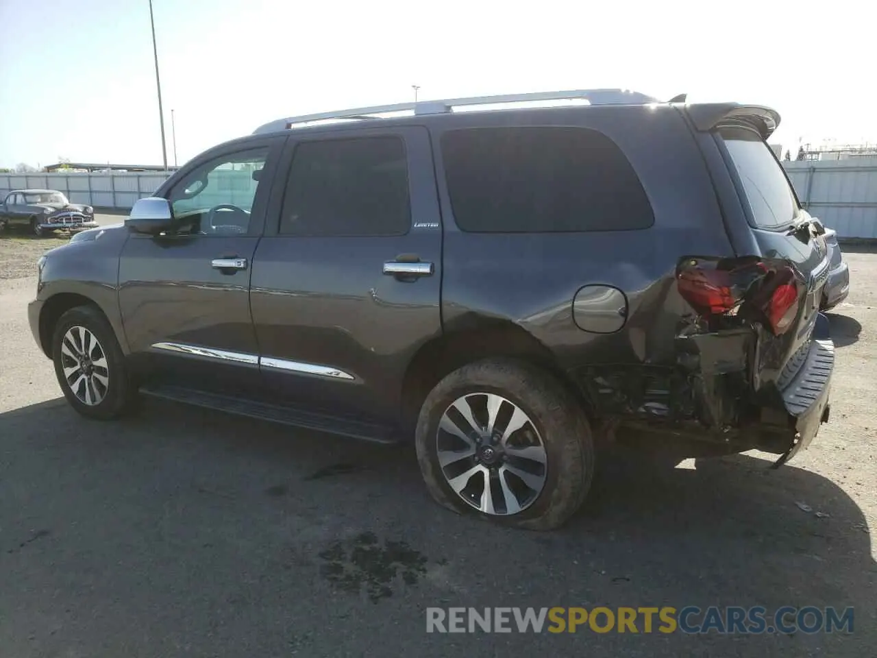 2 Photograph of a damaged car 5TDJY5G15KS170184 TOYOTA SEQUOIA 2019