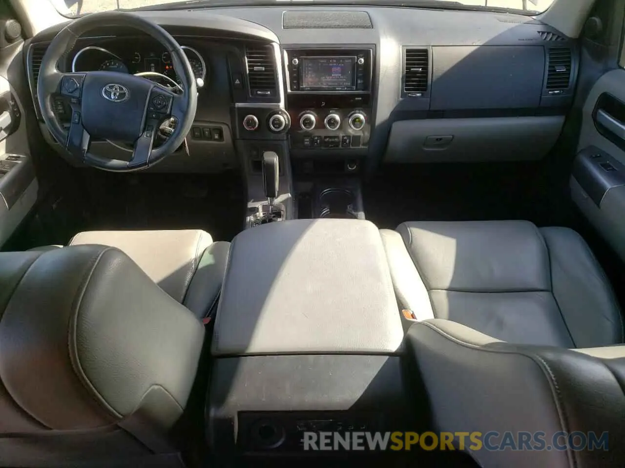 8 Photograph of a damaged car 5TDJY5G15KS170184 TOYOTA SEQUOIA 2019