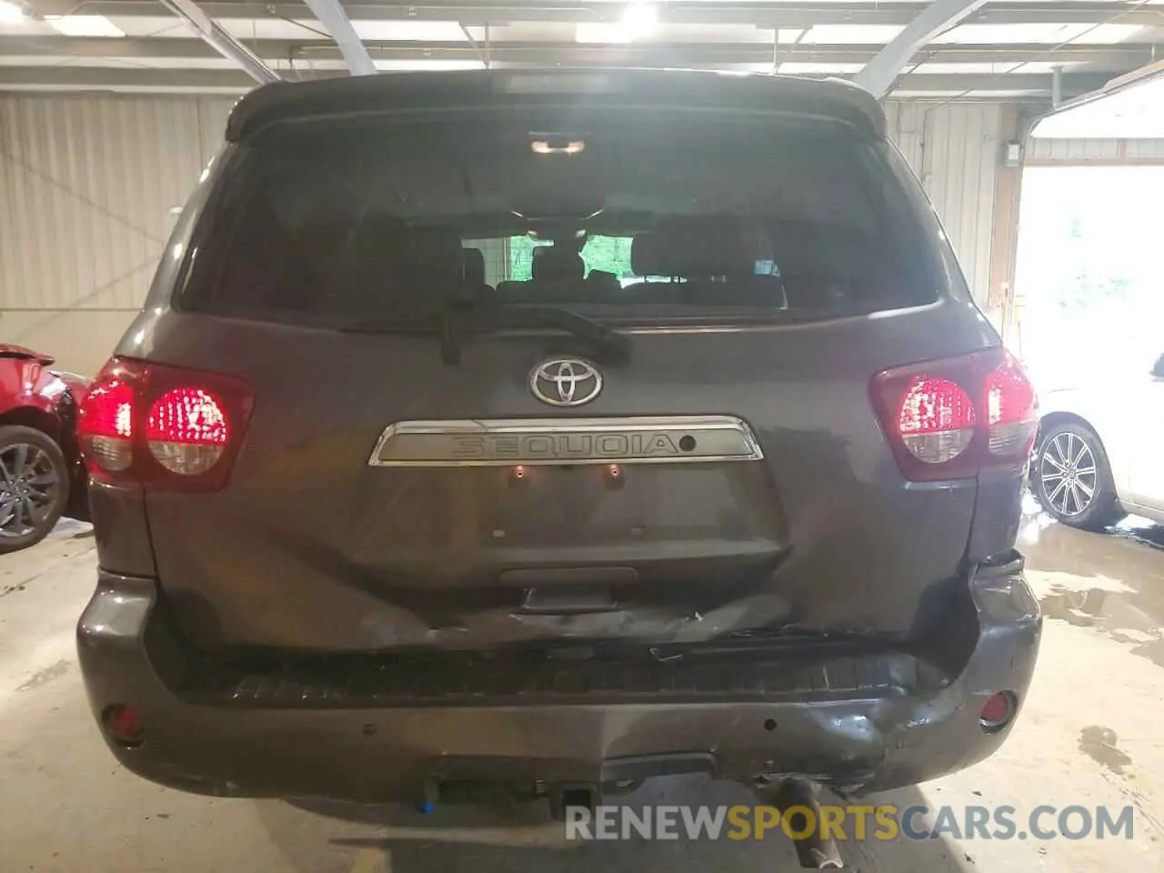 6 Photograph of a damaged car 5TDJY5G16KS169870 TOYOTA SEQUOIA 2019
