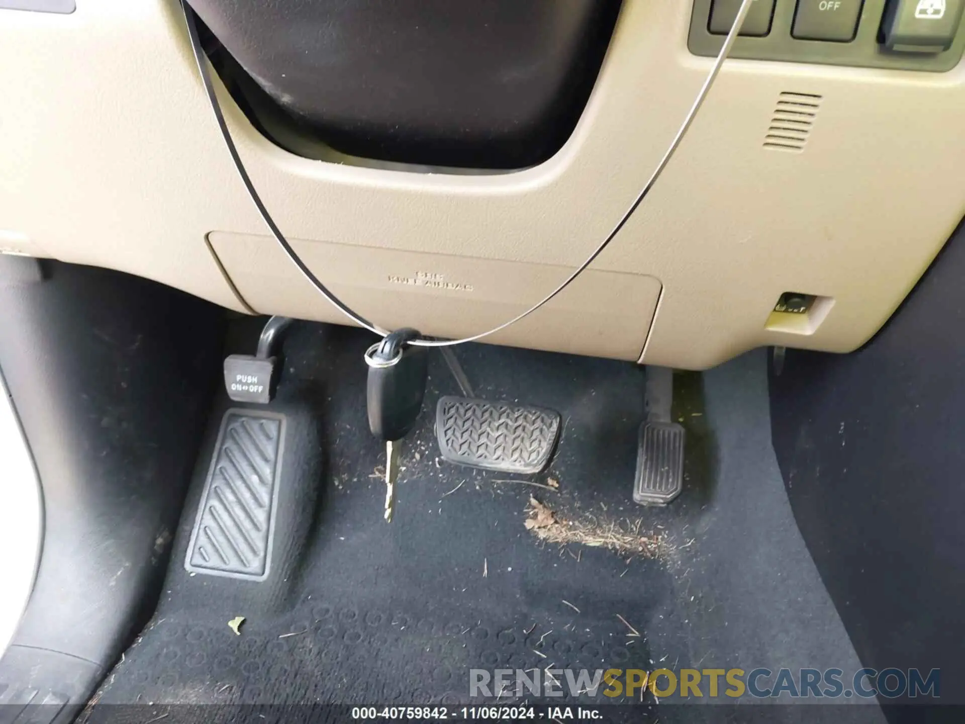 11 Photograph of a damaged car 5TDJY5G1XKS166440 TOYOTA SEQUOIA 2019