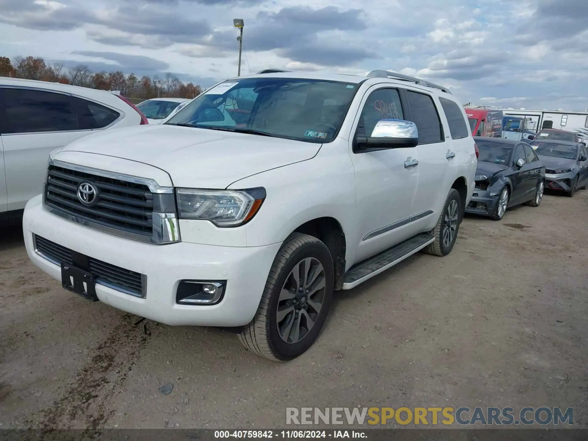 2 Photograph of a damaged car 5TDJY5G1XKS166440 TOYOTA SEQUOIA 2019