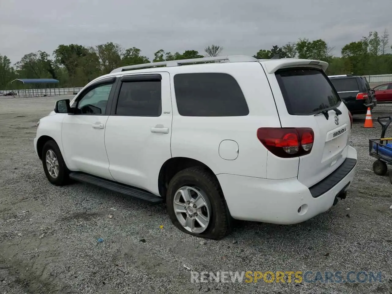 2 Photograph of a damaged car 5TDZY5G12KS073656 TOYOTA SEQUOIA 2019