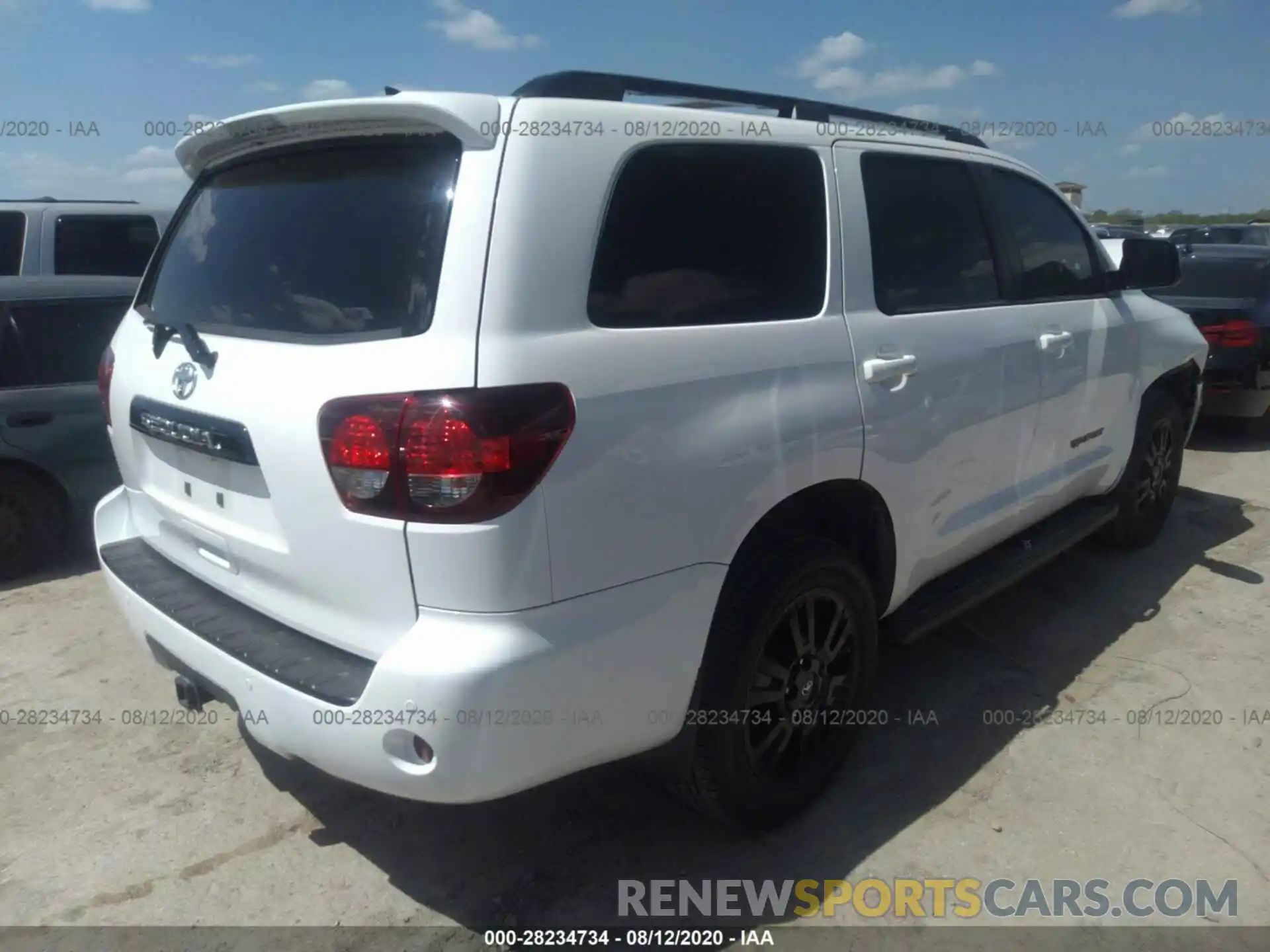 4 Photograph of a damaged car 5TDZY5G16KS072932 TOYOTA SEQUOIA 2019