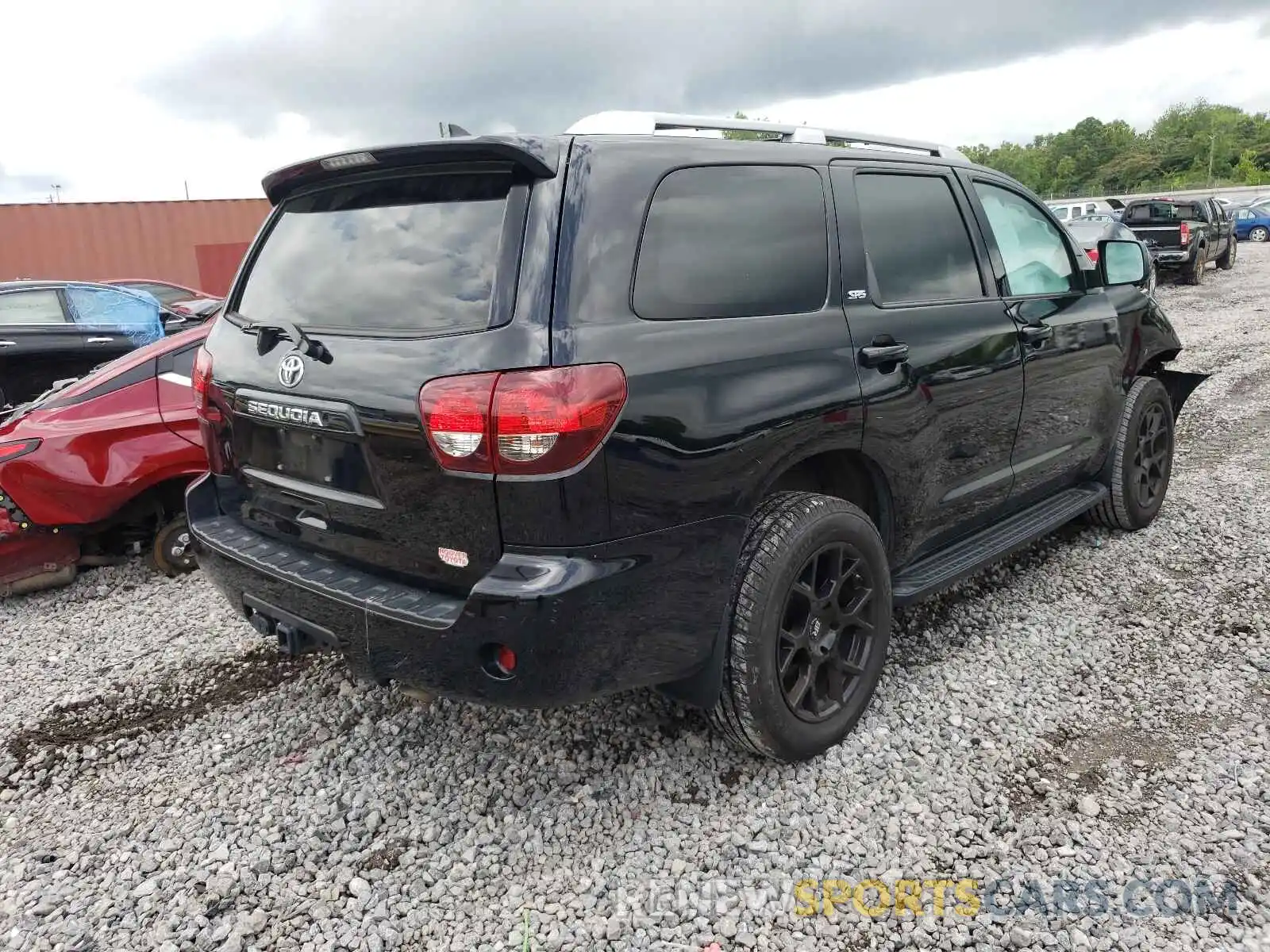 4 Photograph of a damaged car 5TDZY5G18KS072219 TOYOTA SEQUOIA 2019