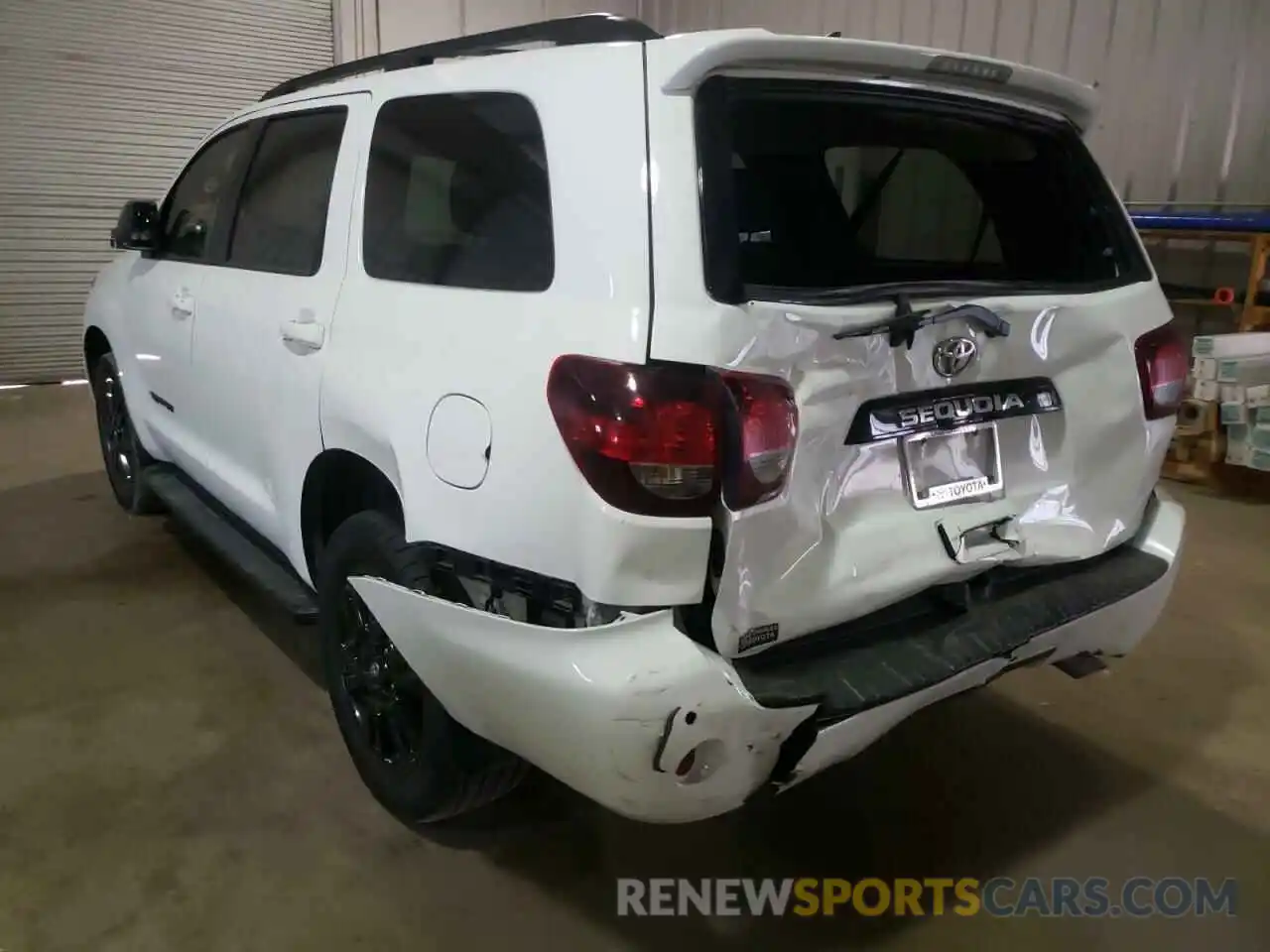 3 Photograph of a damaged car 5TDZY5G19KS072942 TOYOTA SEQUOIA 2019