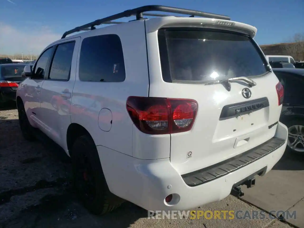 3 Photograph of a damaged car 5TDBY5G10LS175721 TOYOTA SEQUOIA 2020