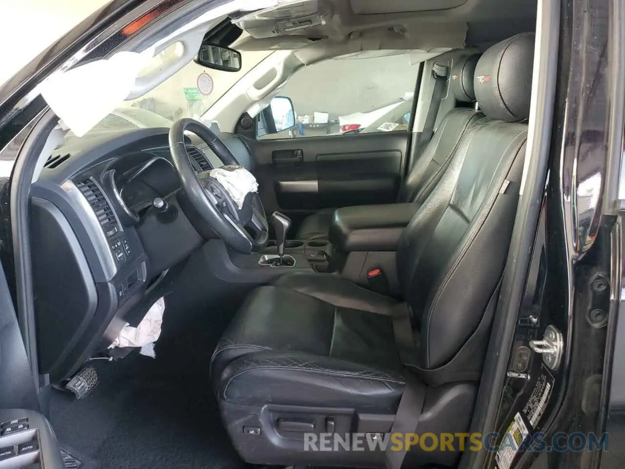 7 Photograph of a damaged car 5TDBY5G12LS176823 TOYOTA SEQUOIA 2020