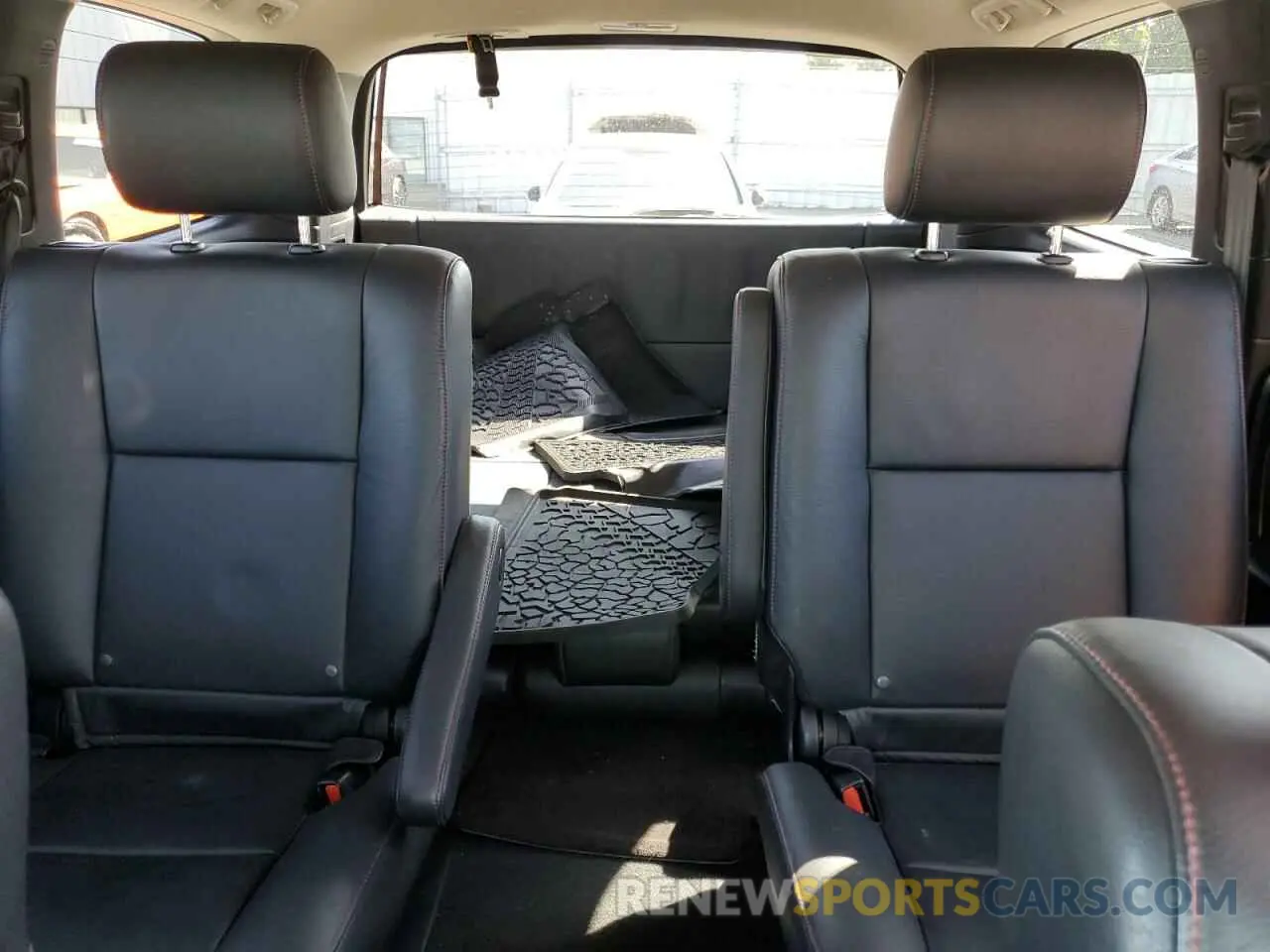10 Photograph of a damaged car 5TDBY5G16LS178882 TOYOTA SEQUOIA 2020