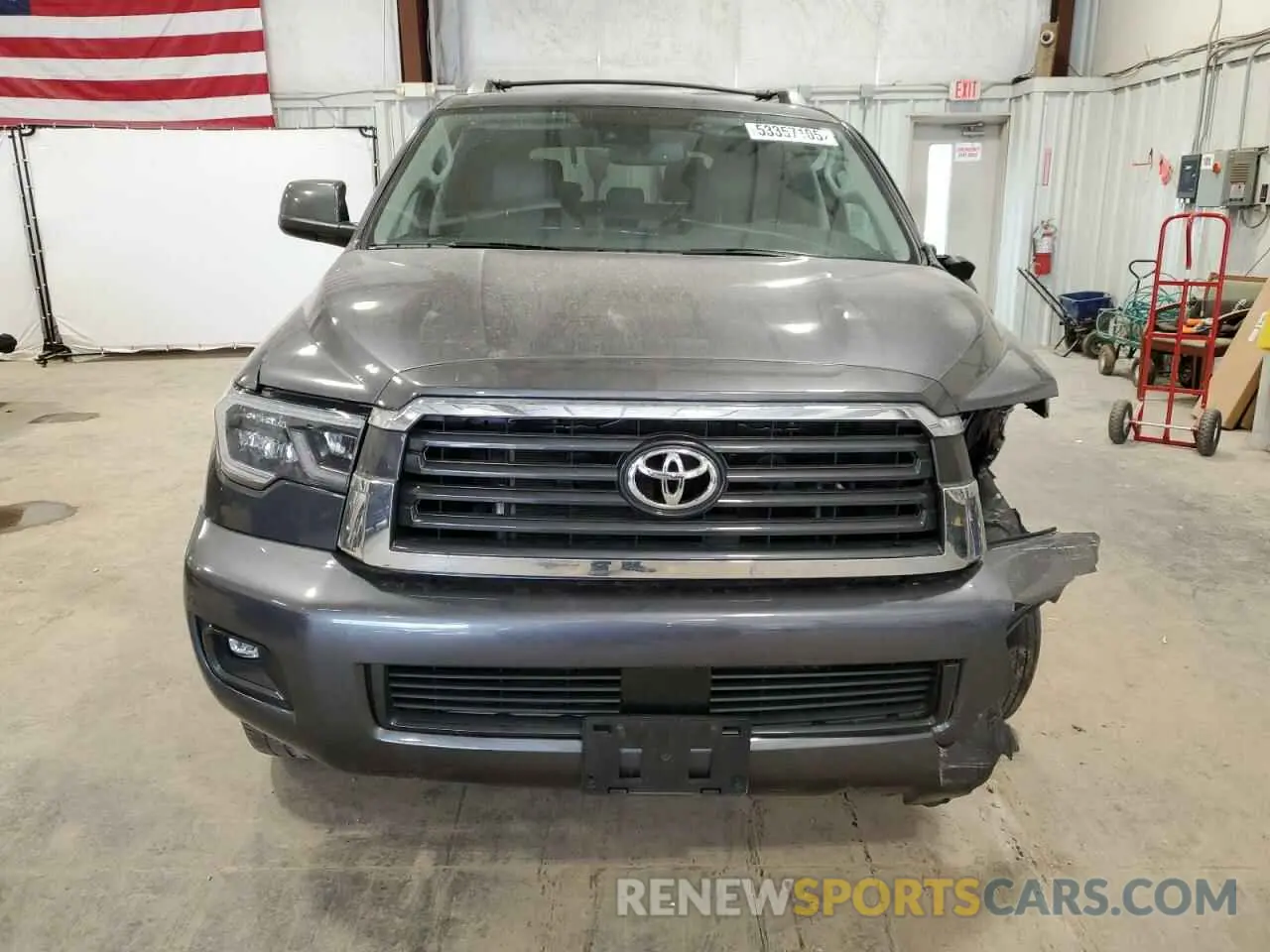 5 Photograph of a damaged car 5TDBY5G17LS178776 TOYOTA SEQUOIA 2020