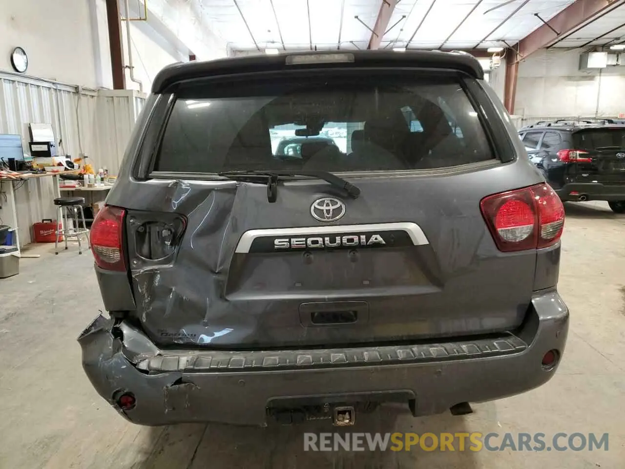 6 Photograph of a damaged car 5TDBY5G17LS178776 TOYOTA SEQUOIA 2020