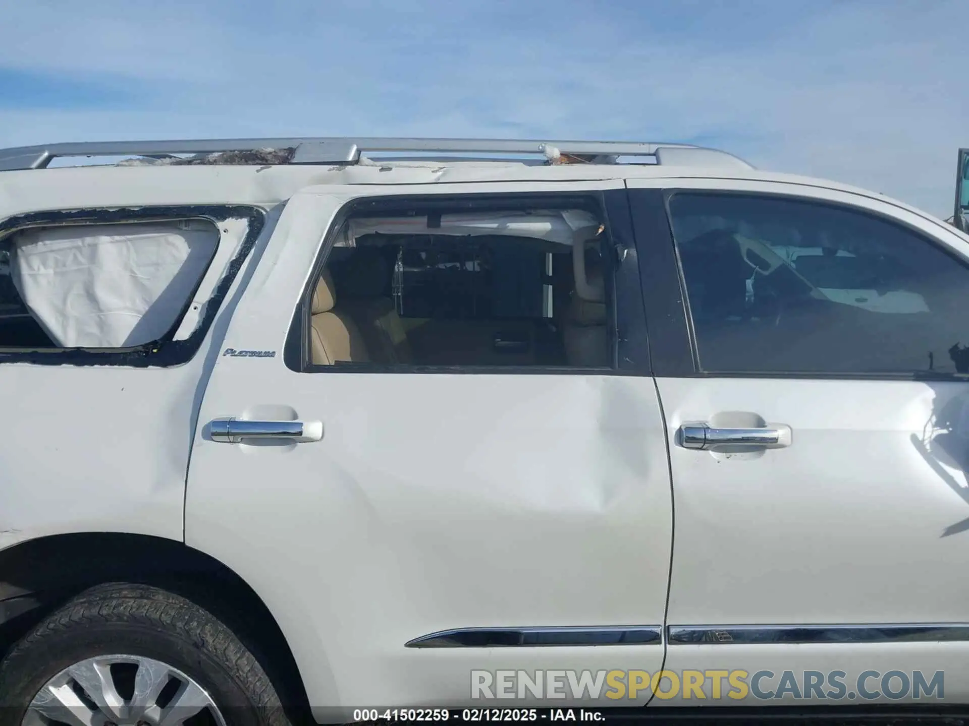 14 Photograph of a damaged car 5TDDY5G10LS175226 TOYOTA SEQUOIA 2020