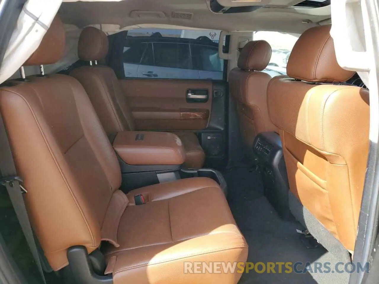 11 Photograph of a damaged car 5TDDY5G12LS177253 TOYOTA SEQUOIA 2020