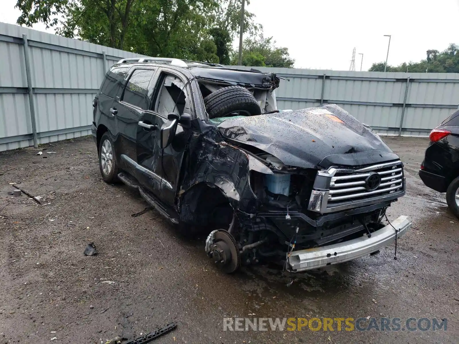 1 Photograph of a damaged car 5TDDY5G16LS176588 TOYOTA SEQUOIA 2020