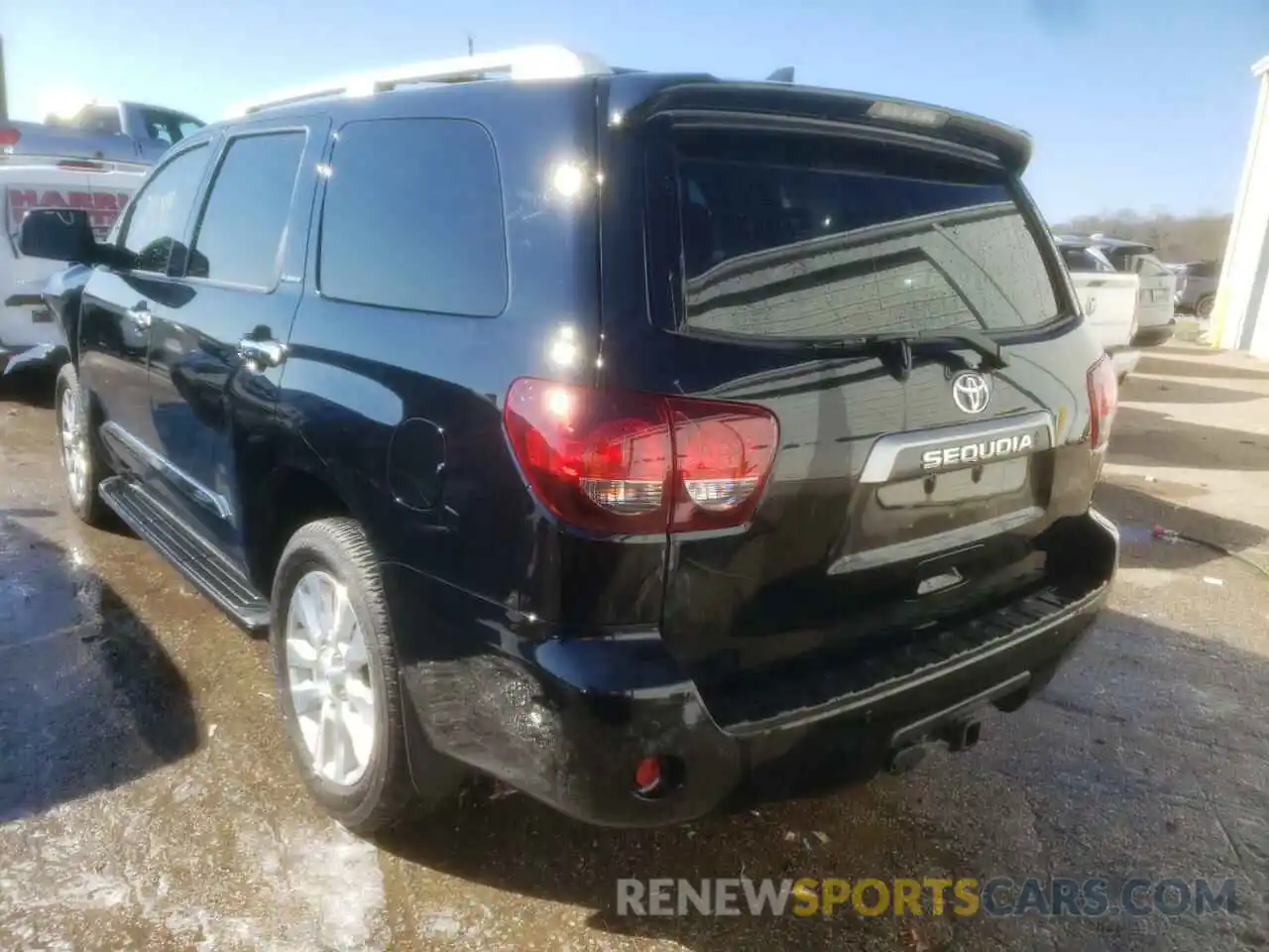 3 Photograph of a damaged car 5TDYY5G11LS075024 TOYOTA SEQUOIA 2020