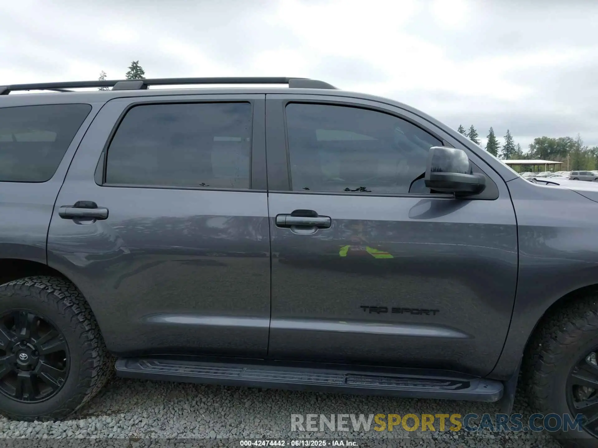 13 Photograph of a damaged car 5TDCY5B11MS182870 TOYOTA SEQUOIA 2021