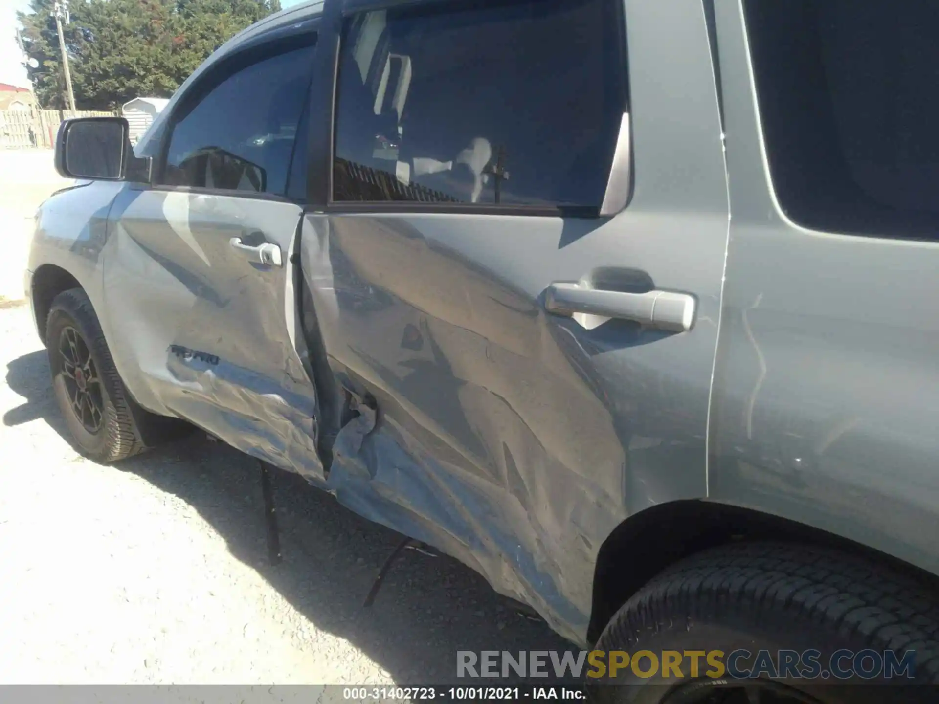 6 Photograph of a damaged car 5TDEY5B13MS187383 TOYOTA SEQUOIA 2021