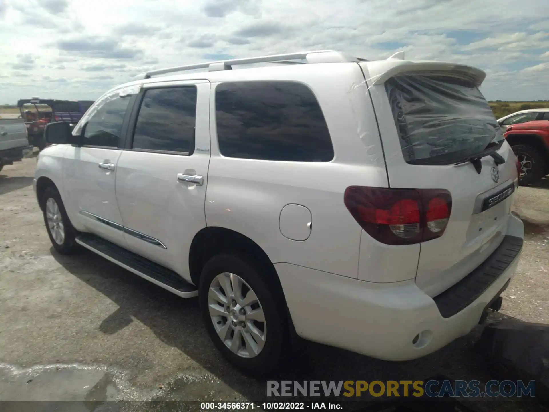 3 Photograph of a damaged car 5TDGY5A15MS075324 TOYOTA SEQUOIA 2021