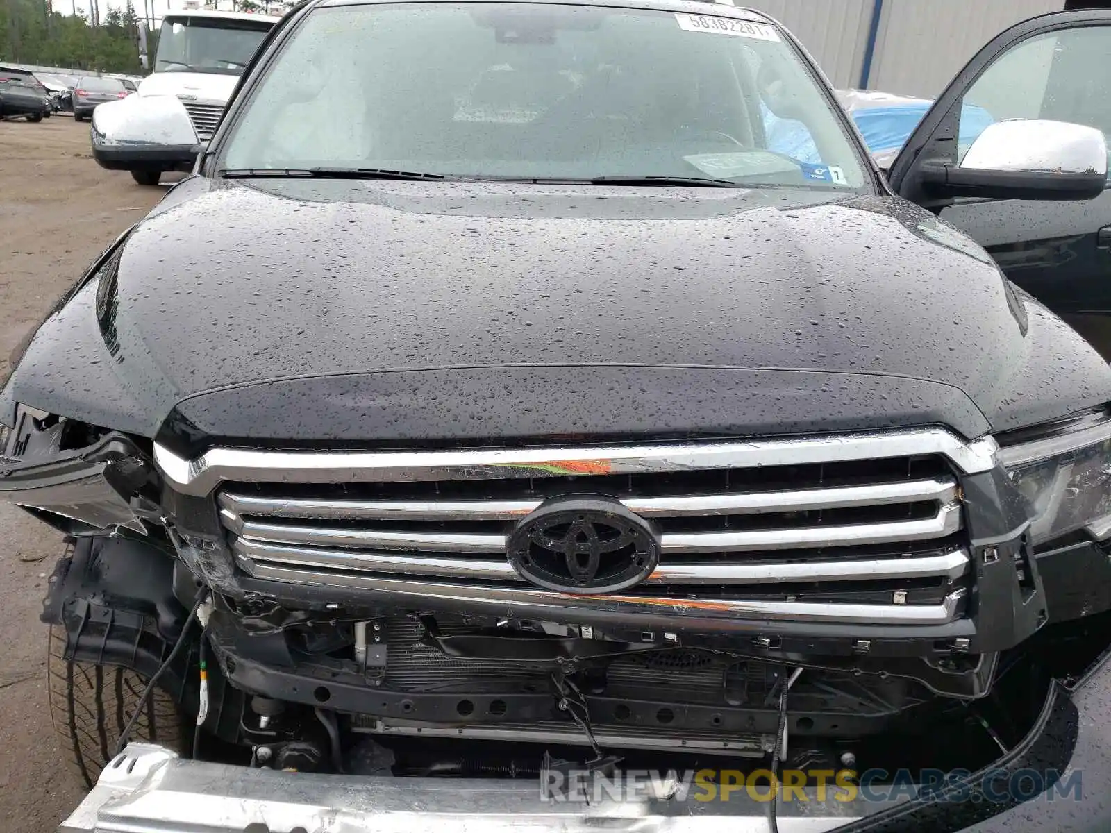 7 Photograph of a damaged car 5TDGY5B14MS186316 TOYOTA SEQUOIA 2021