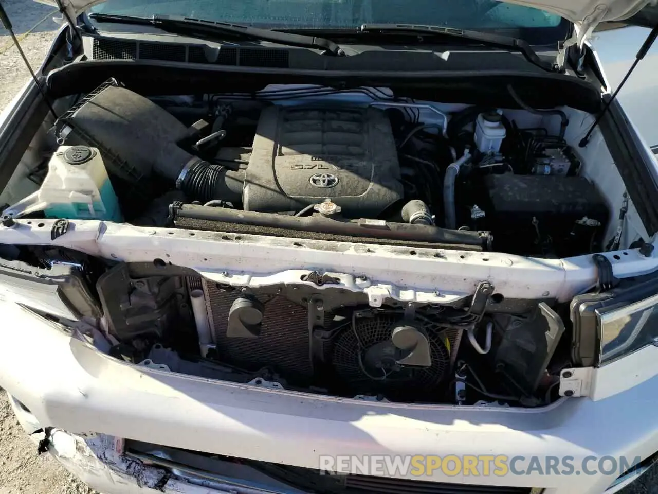 12 Photograph of a damaged car 5TDHY5B16MS185978 TOYOTA SEQUOIA 2021