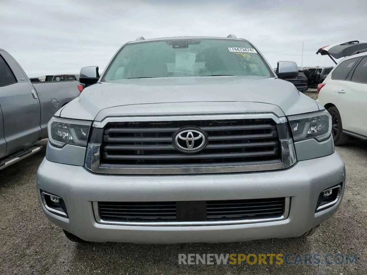 5 Photograph of a damaged car 5TDFY5A18NS076805 TOYOTA SEQUOIA 2022