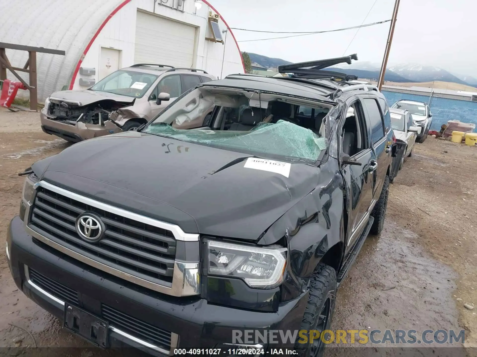 6 Photograph of a damaged car 5TDFY5B18NS189314 TOYOTA SEQUOIA 2022