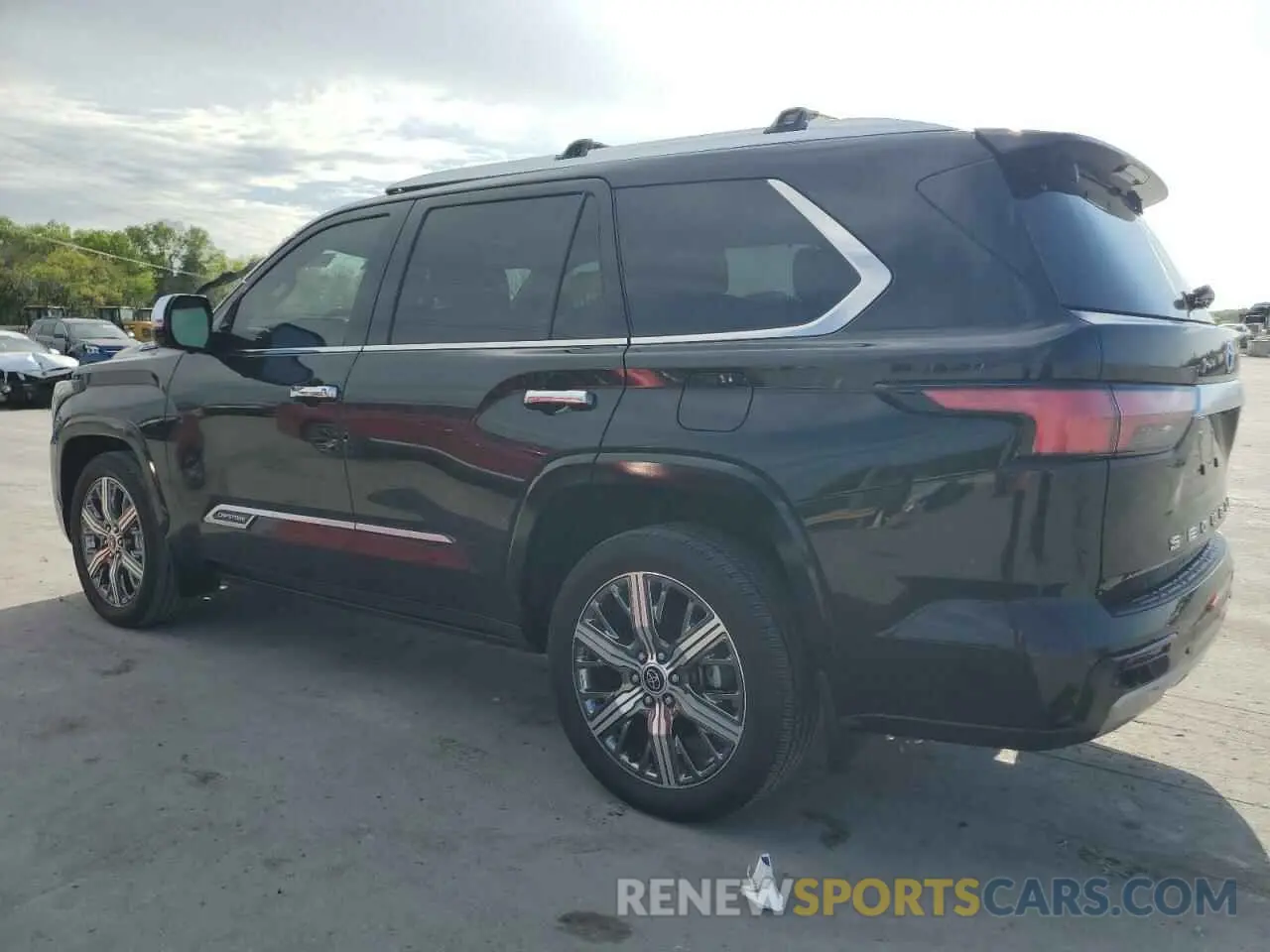 2 Photograph of a damaged car 7SVAAAAA3PX002041 TOYOTA SEQUOIA 2023
