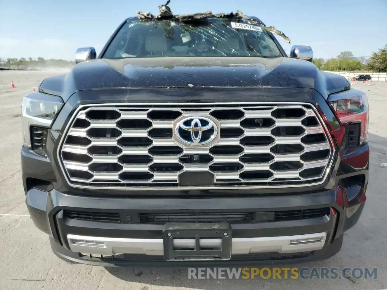 5 Photograph of a damaged car 7SVAAAAA3PX002041 TOYOTA SEQUOIA 2023