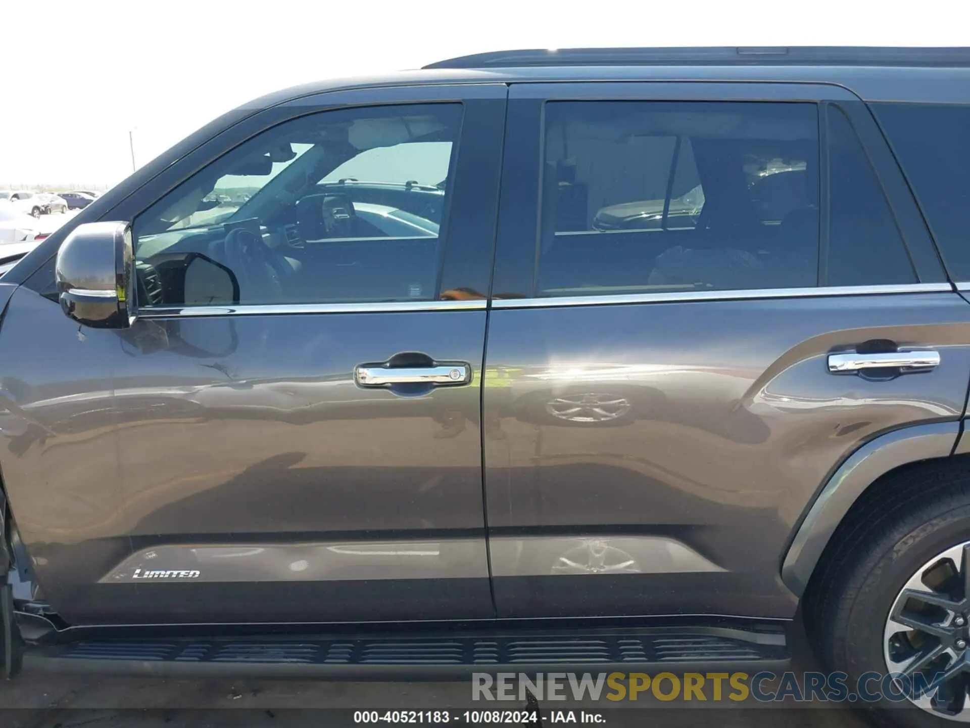 14 Photograph of a damaged car 7SVAAAAA8PX001323 TOYOTA SEQUOIA 2023