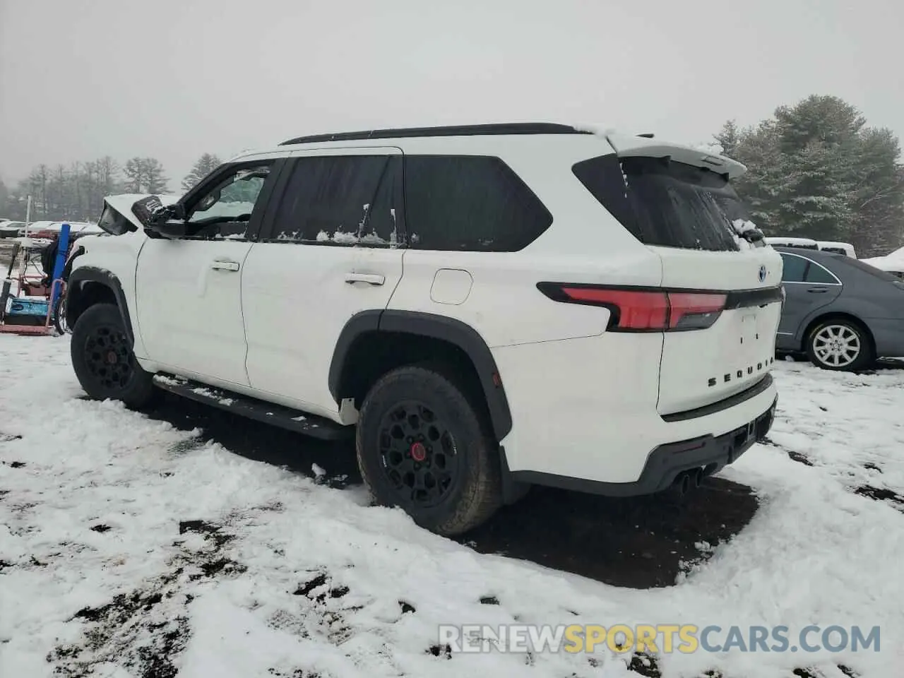 2 Photograph of a damaged car 7SVAAABA0PX018843 TOYOTA SEQUOIA 2023