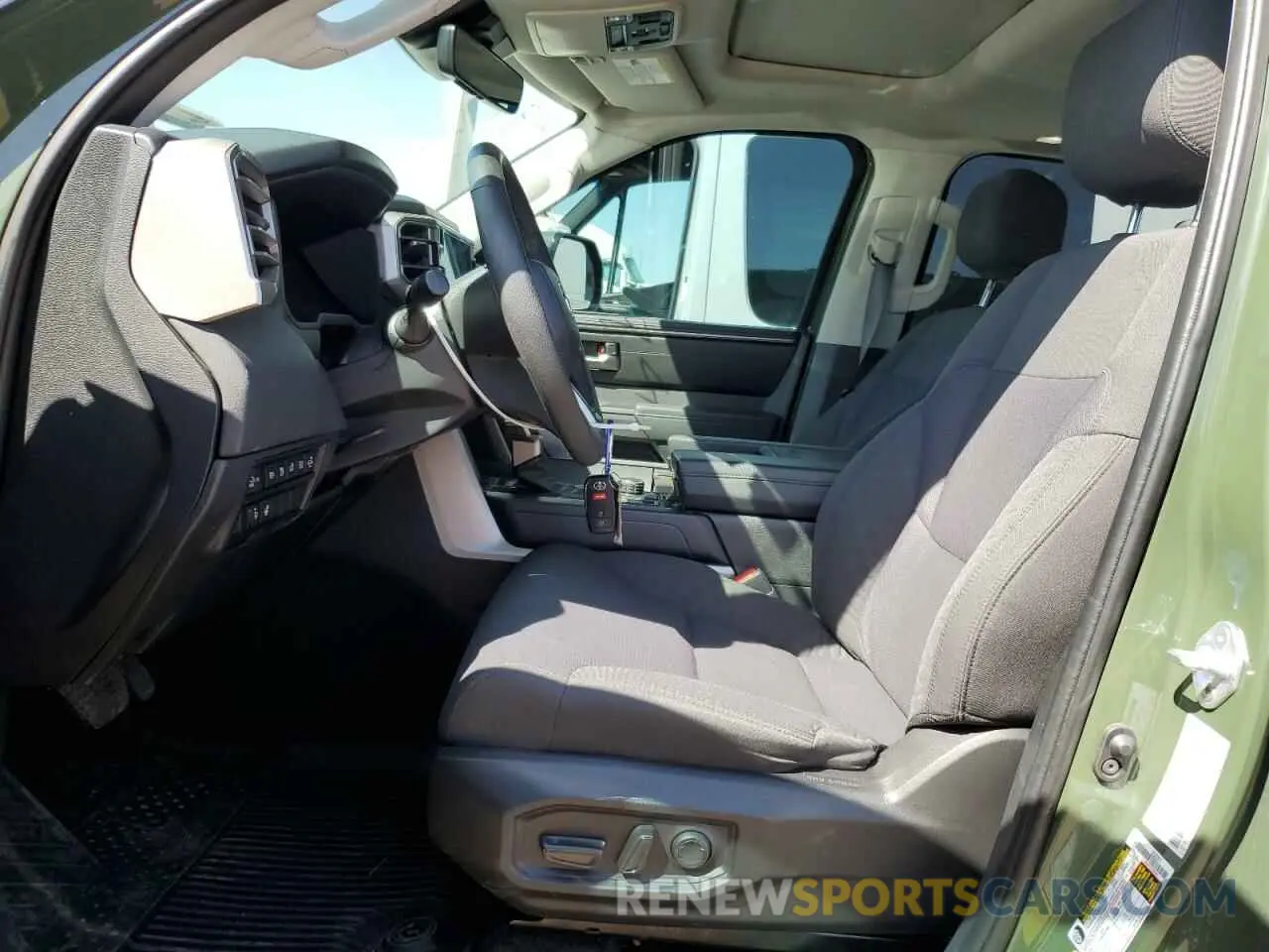 7 Photograph of a damaged car 7SVAAABA2PX002904 TOYOTA SEQUOIA 2023