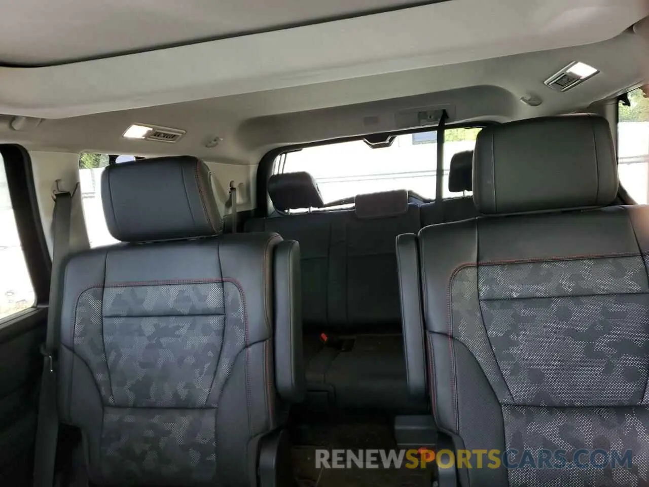 10 Photograph of a damaged car 7SVAAABA2PX015412 TOYOTA SEQUOIA 2023