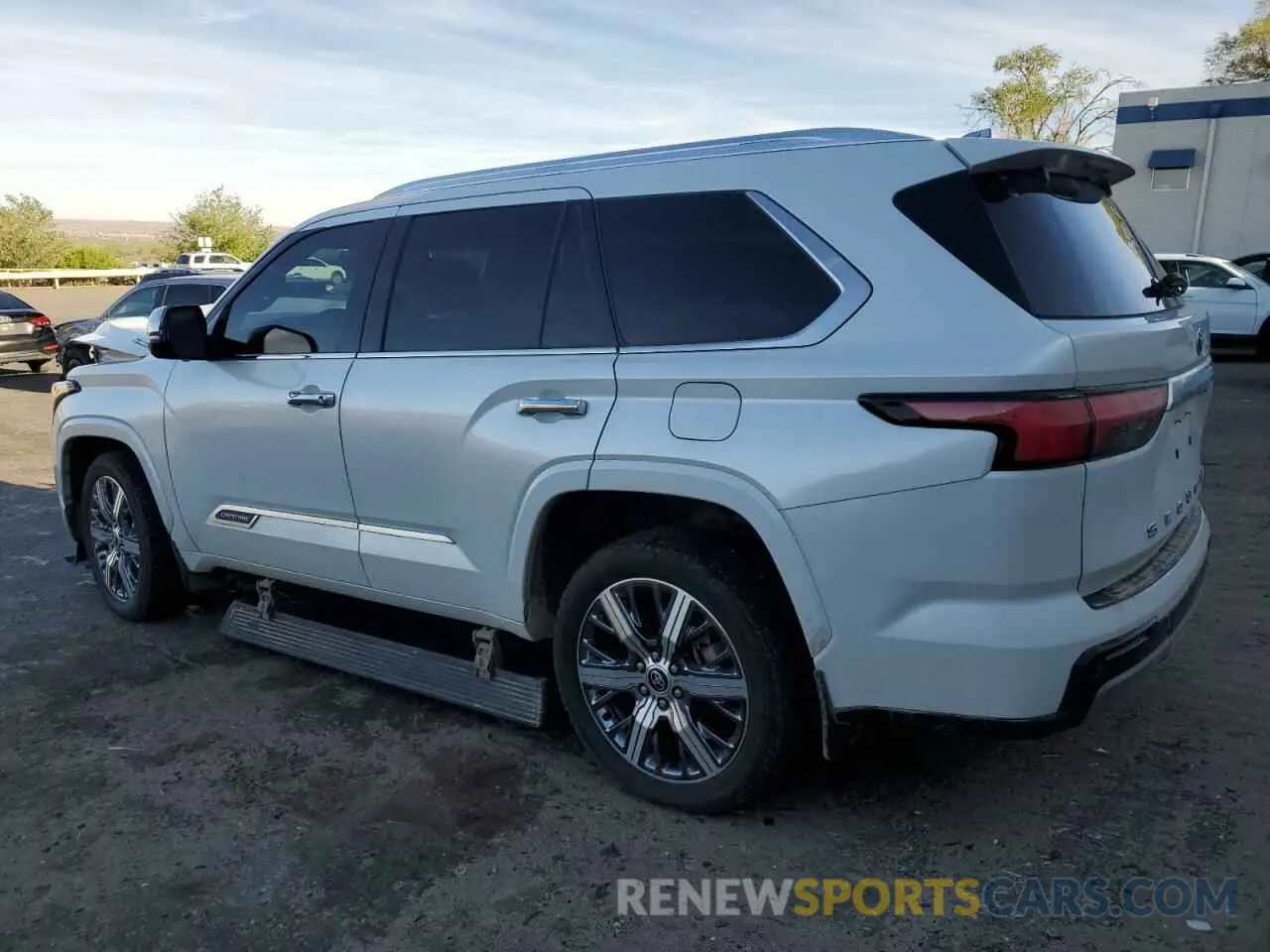2 Photograph of a damaged car 7SVAAABA5PX009474 TOYOTA SEQUOIA 2023