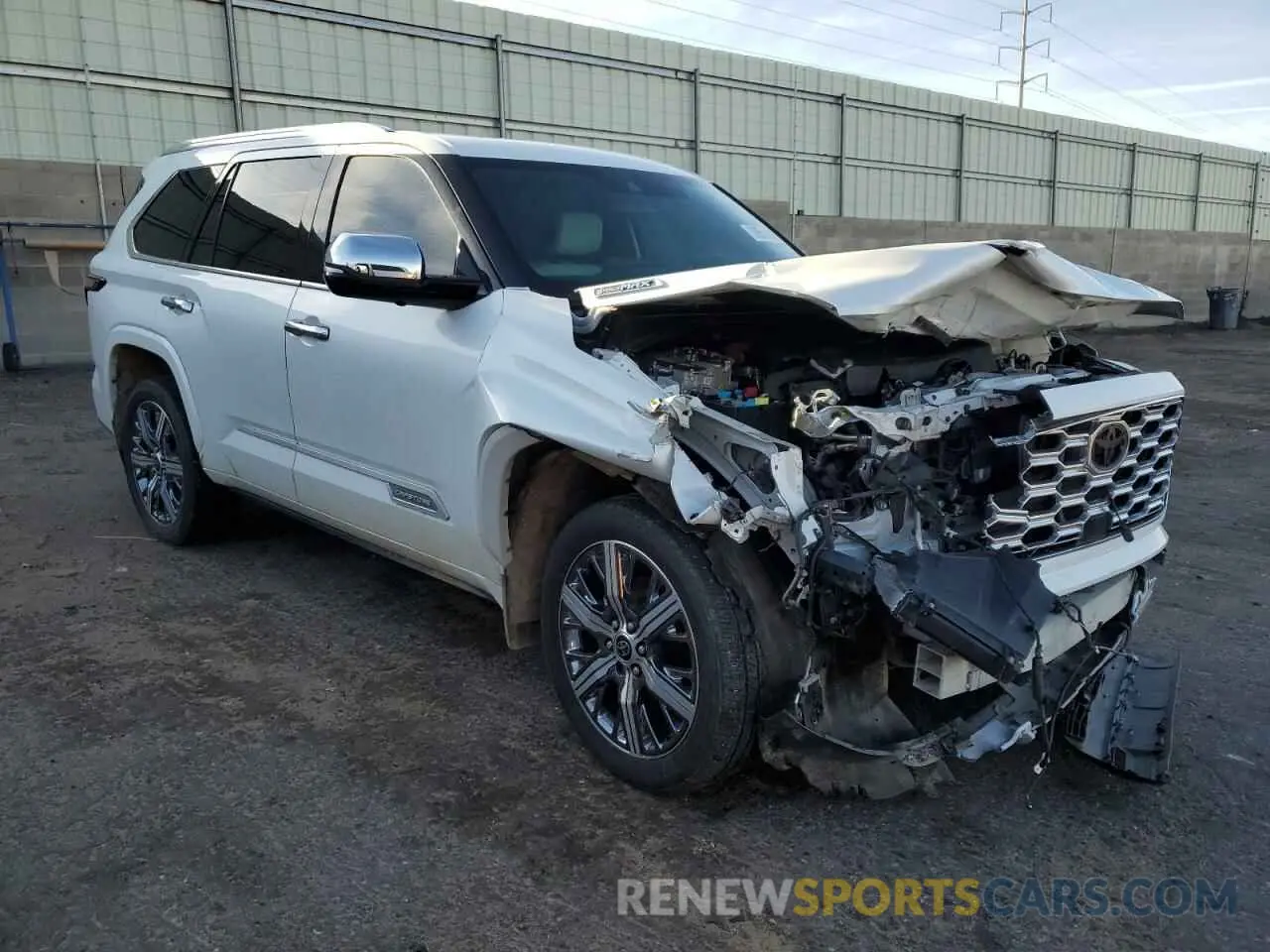 4 Photograph of a damaged car 7SVAAABA5PX009474 TOYOTA SEQUOIA 2023