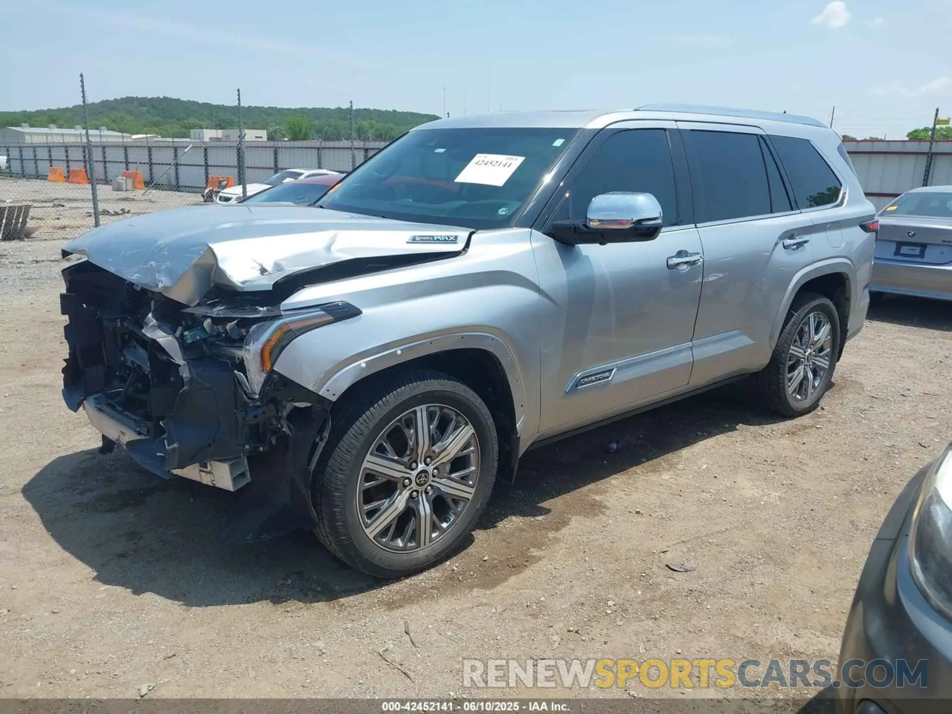2 Photograph of a damaged car 7SVAAABA7PX008987 TOYOTA SEQUOIA 2023