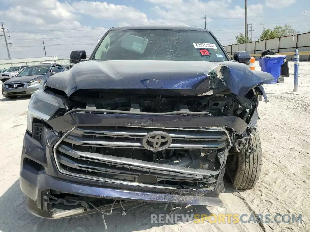 5 Photograph of a damaged car 7SVAAABA8PX003412 TOYOTA SEQUOIA 2023