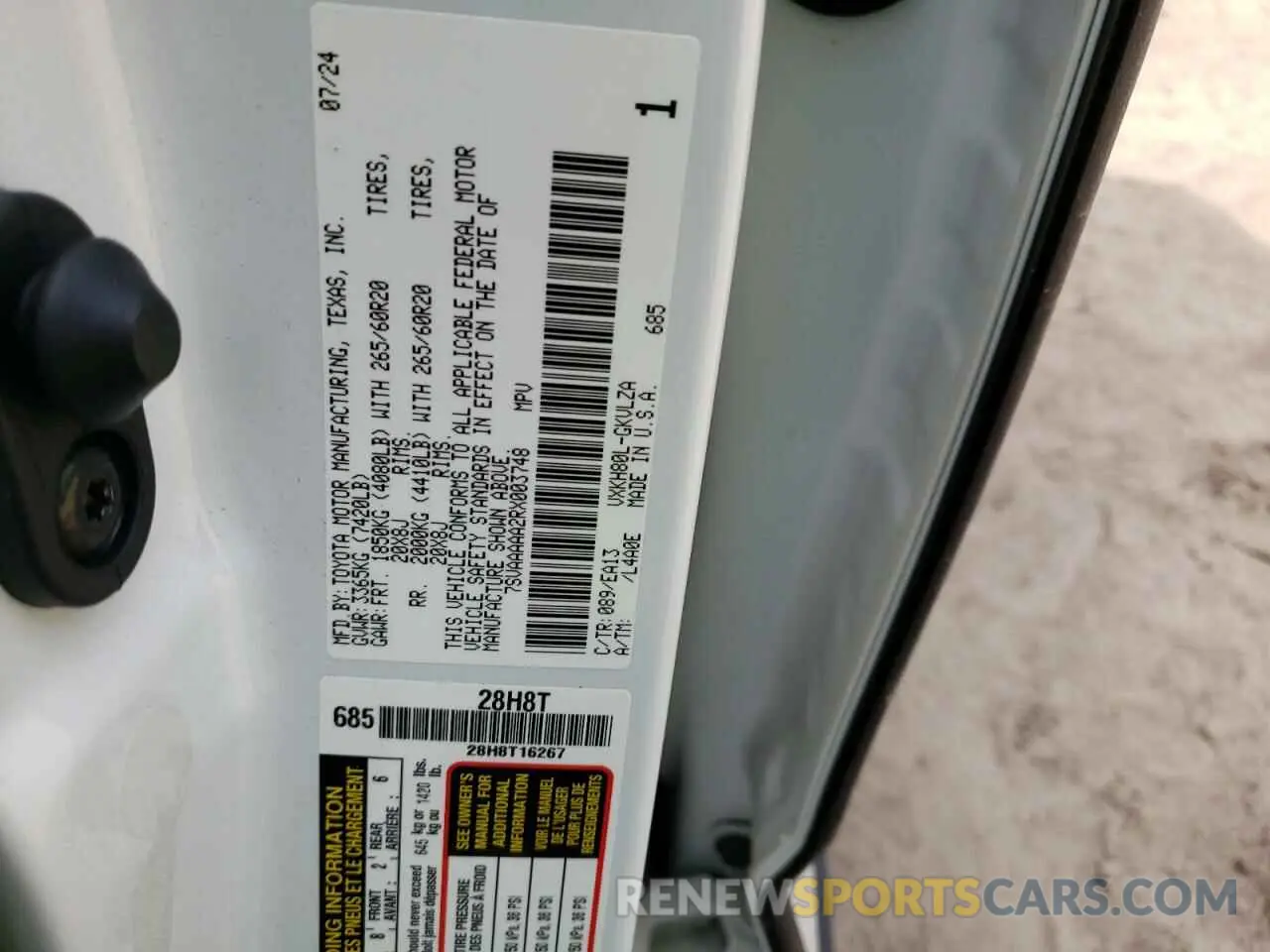 12 Photograph of a damaged car 7SVAAAAA2RX003748 TOYOTA SEQUOIA 2024