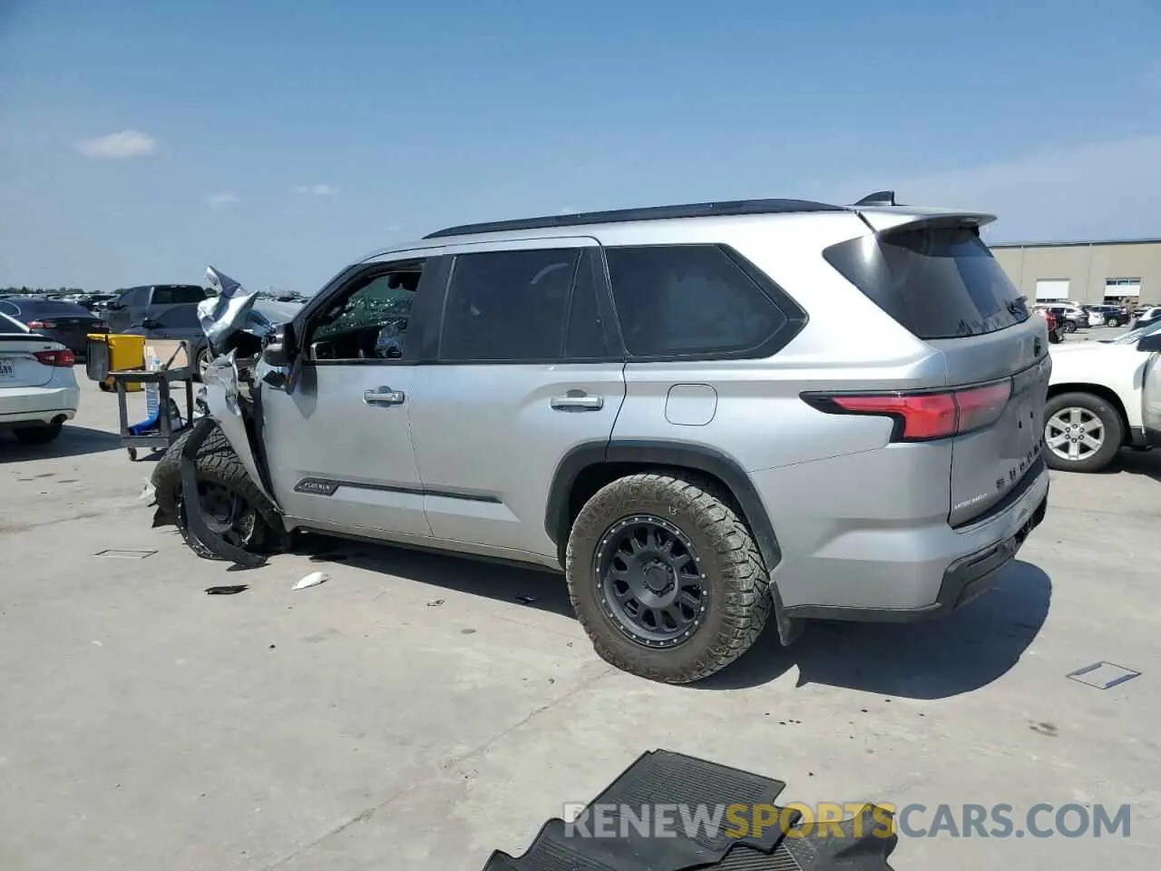 2 Photograph of a damaged car 7SVAAABA0RX022703 TOYOTA SEQUOIA 2024