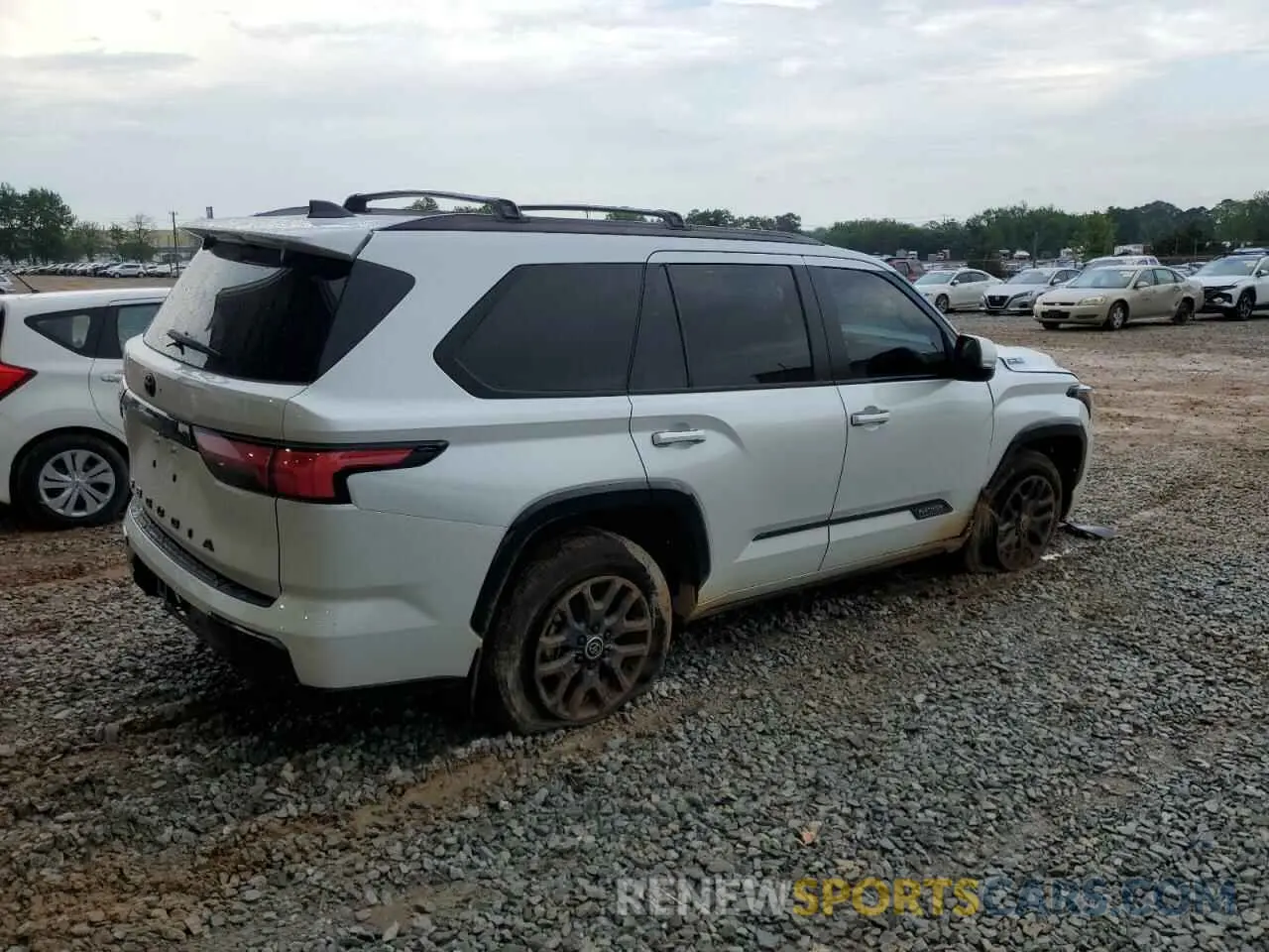 3 Photograph of a damaged car 7SVAAABA3RX043013 TOYOTA SEQUOIA 2024
