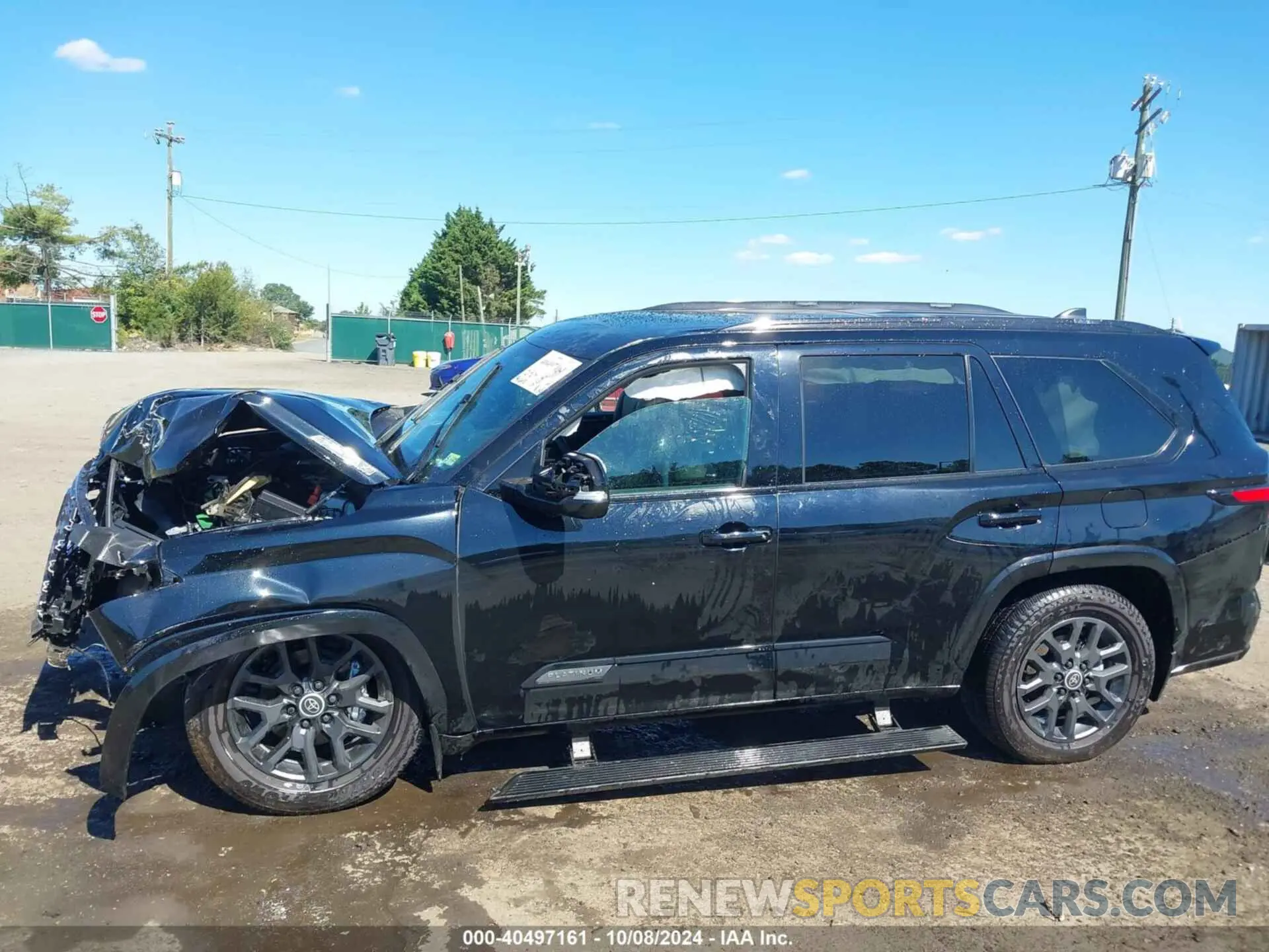 15 Photograph of a damaged car 7SVAAABA5RX039397 TOYOTA SEQUOIA 2024