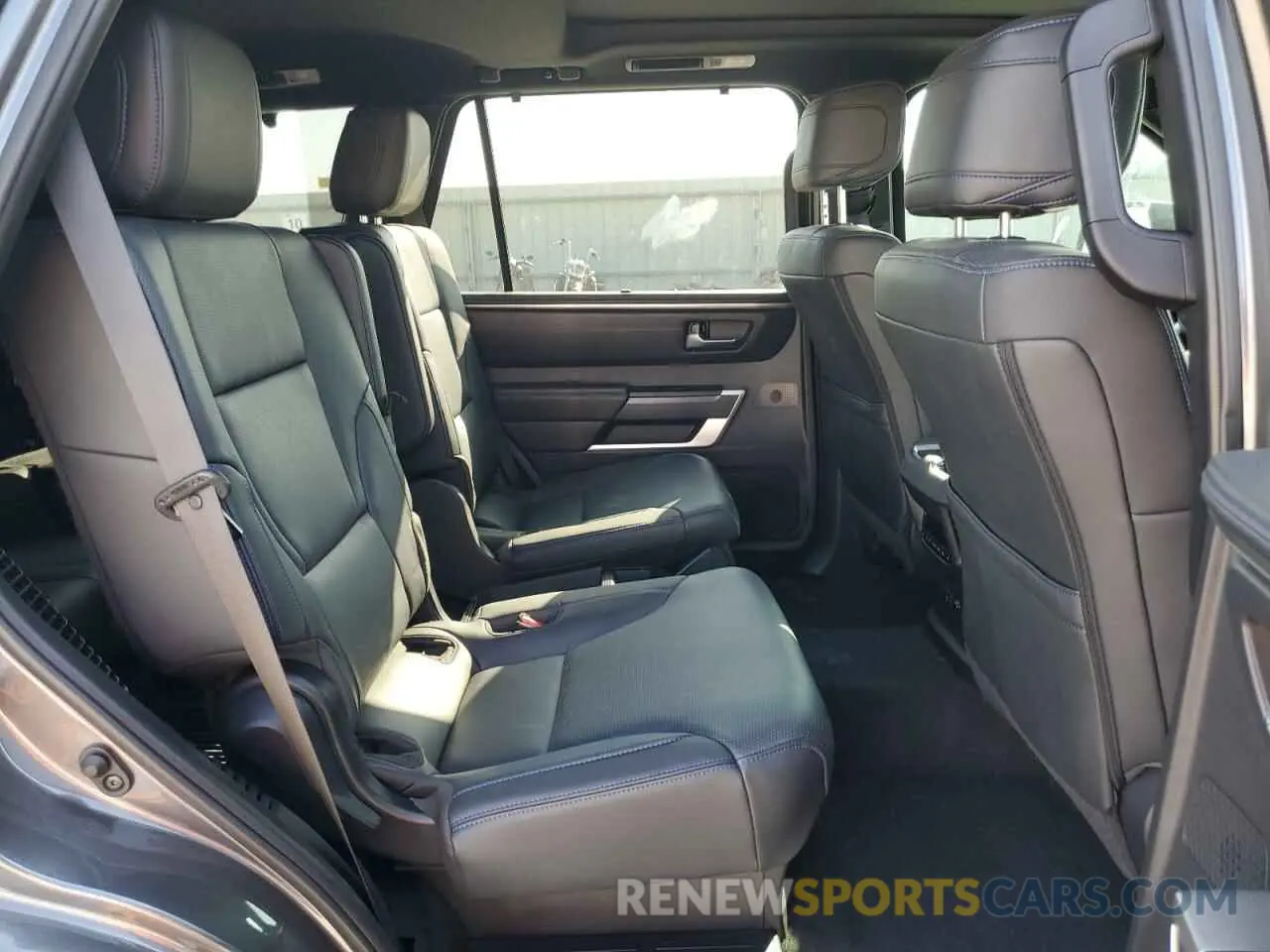 11 Photograph of a damaged car 7SVAAABA8RX034937 TOYOTA SEQUOIA 2024